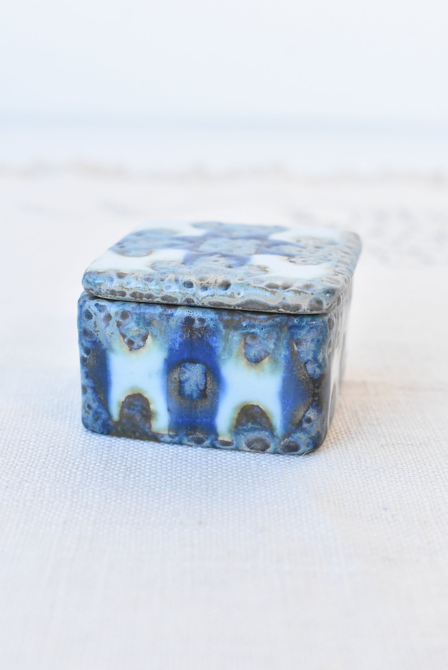 Vintage Royal Copenhagen pill/trinket box by Nils Thorsson