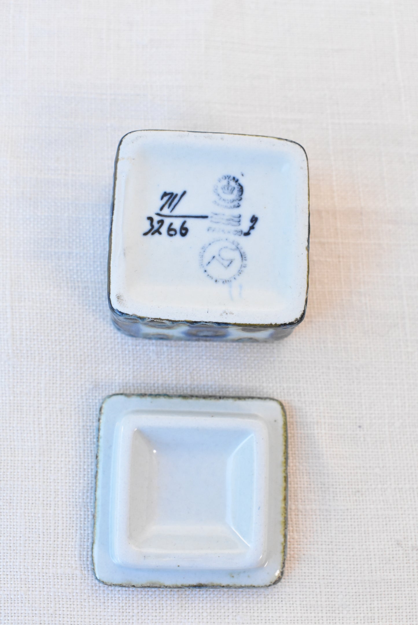 Vintage Royal Copenhagen pill/trinket box by Nils Thorsson