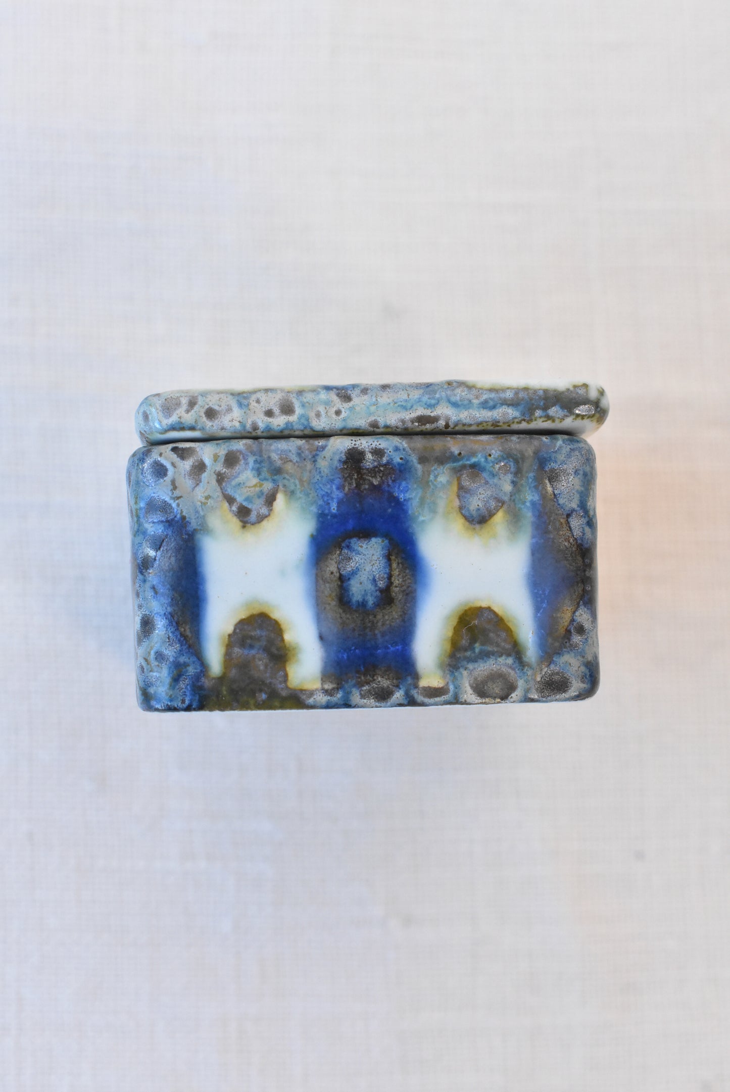 Vintage Royal Copenhagen pill/trinket box by Nils Thorsson