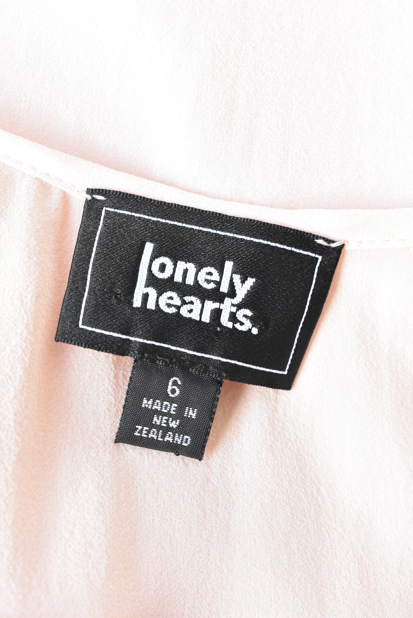 Lonely Hearts pale pink 100% silk top, size 6