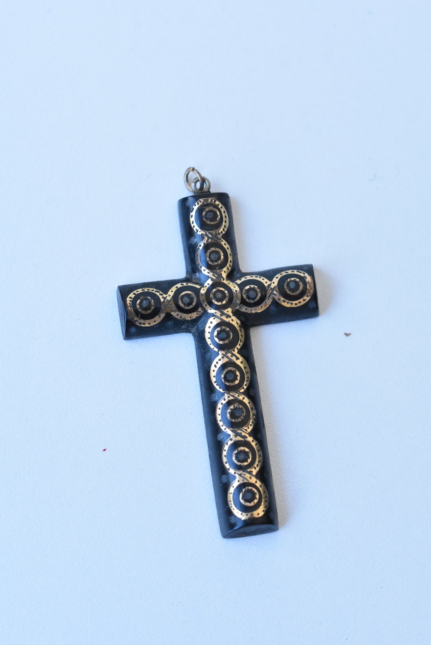 Vintage cross pendant