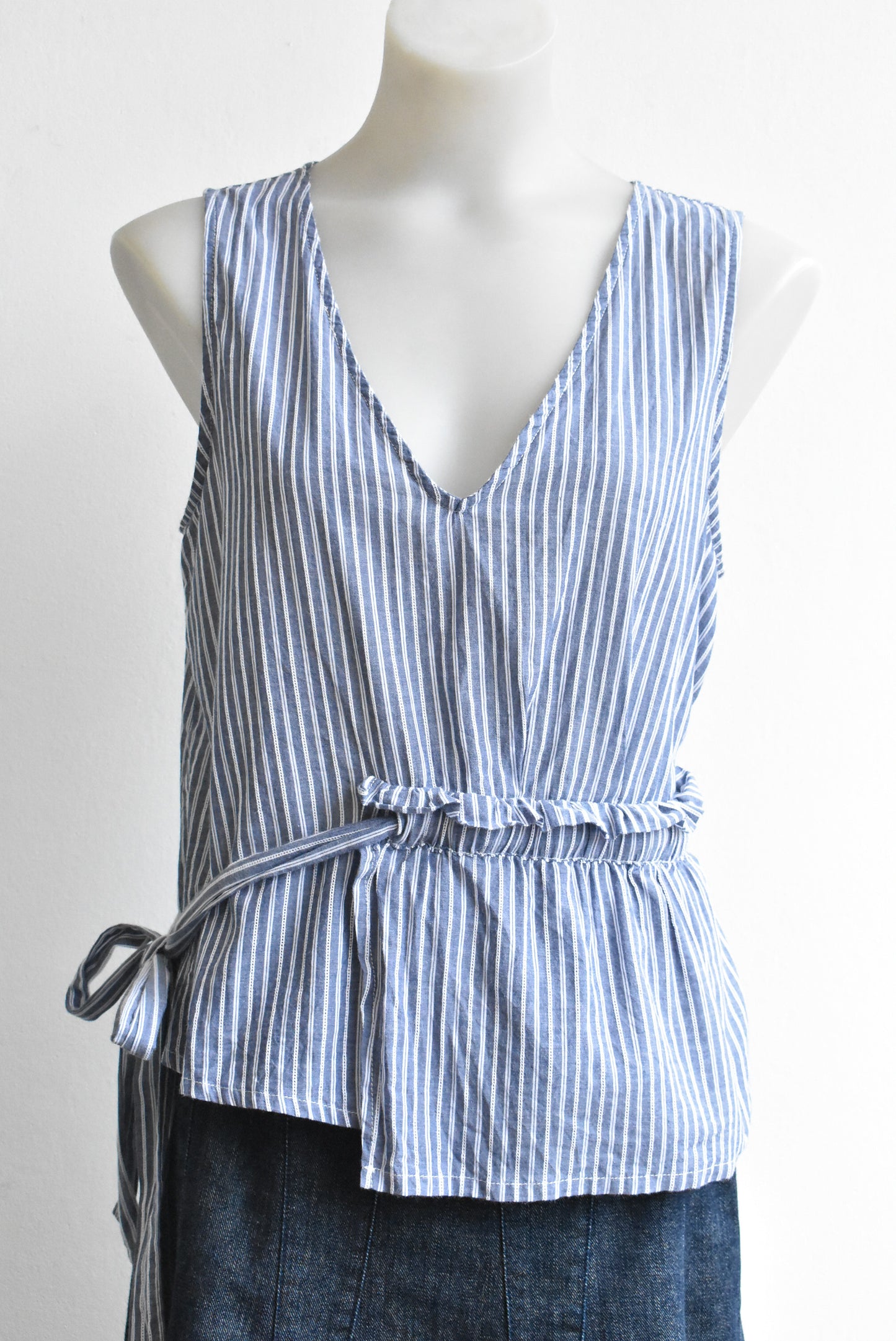 Striking stripy cotton blend top, 12