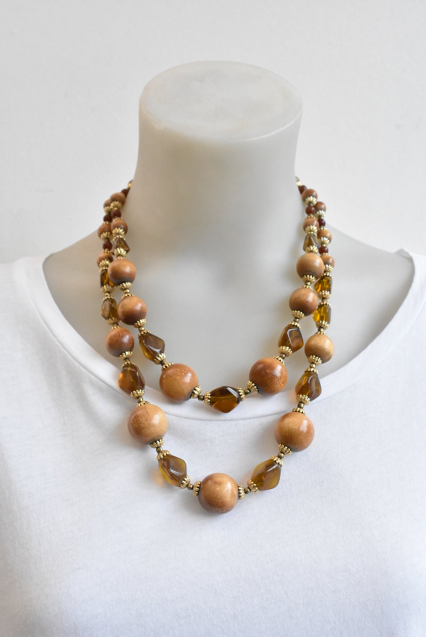 Retro bohemian wooden and gold beaded necklace