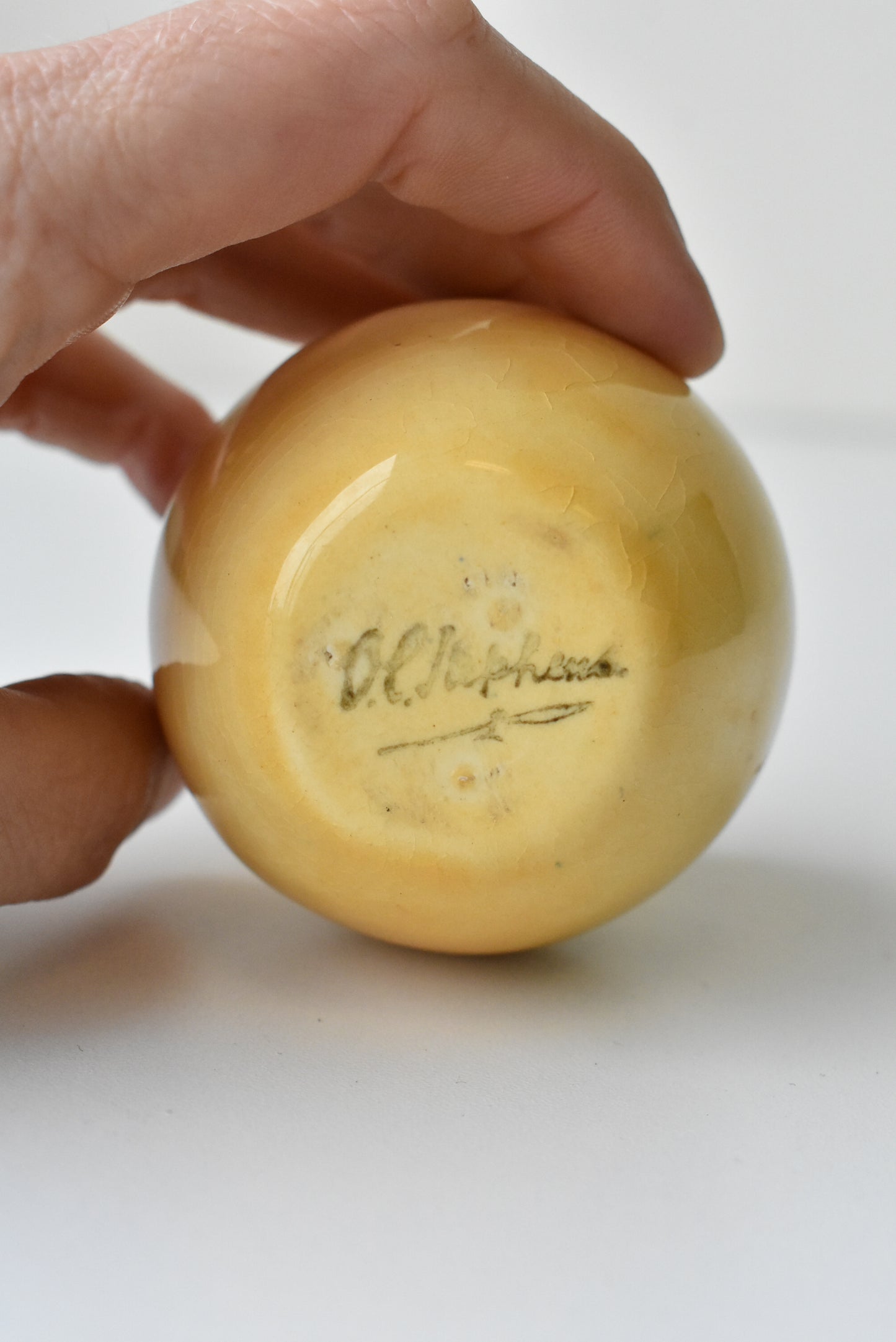 Vintage O.C Stephens, renowned Dunedin potter, tiny yellow crackle glaze pot