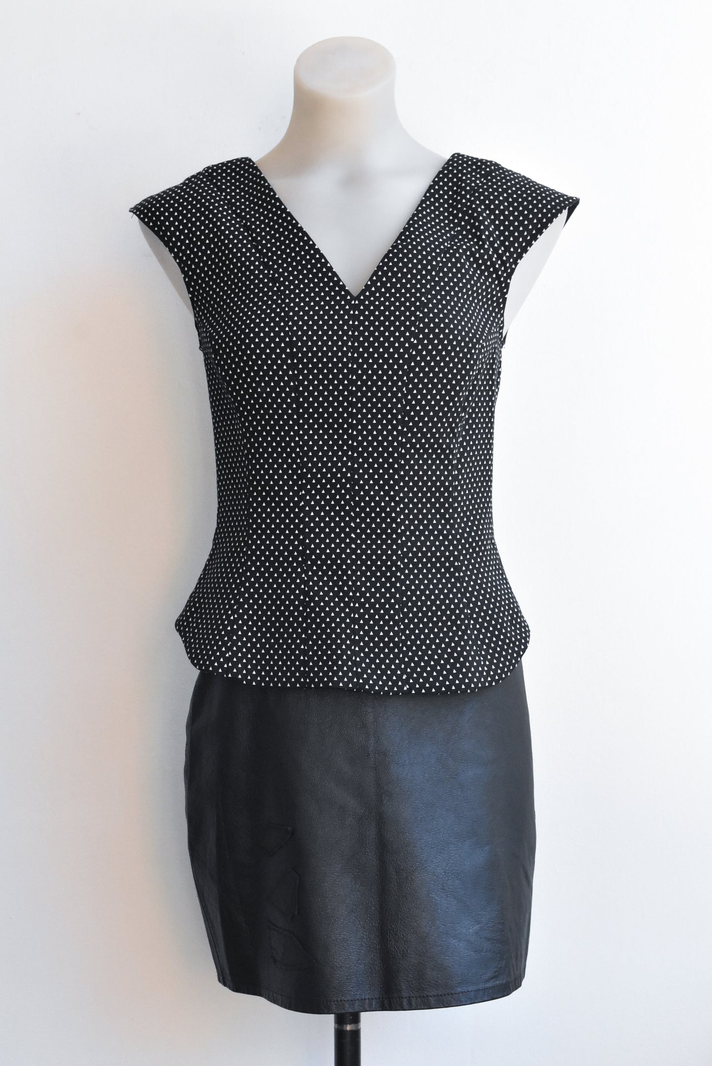 Veronika Maine bodice style top, 6