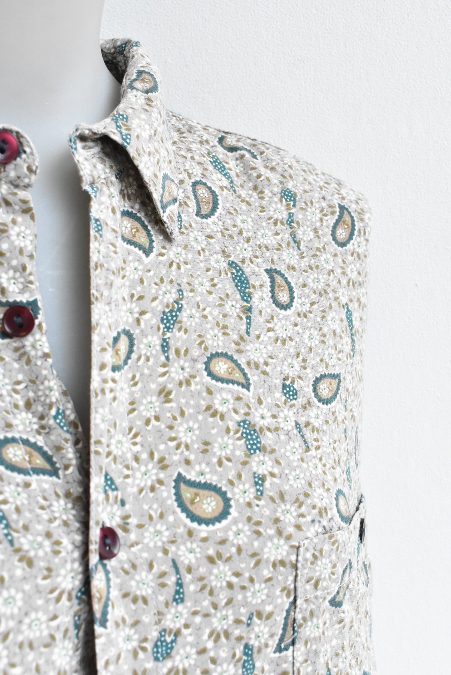 Excelsia paisley grey shirt, size L