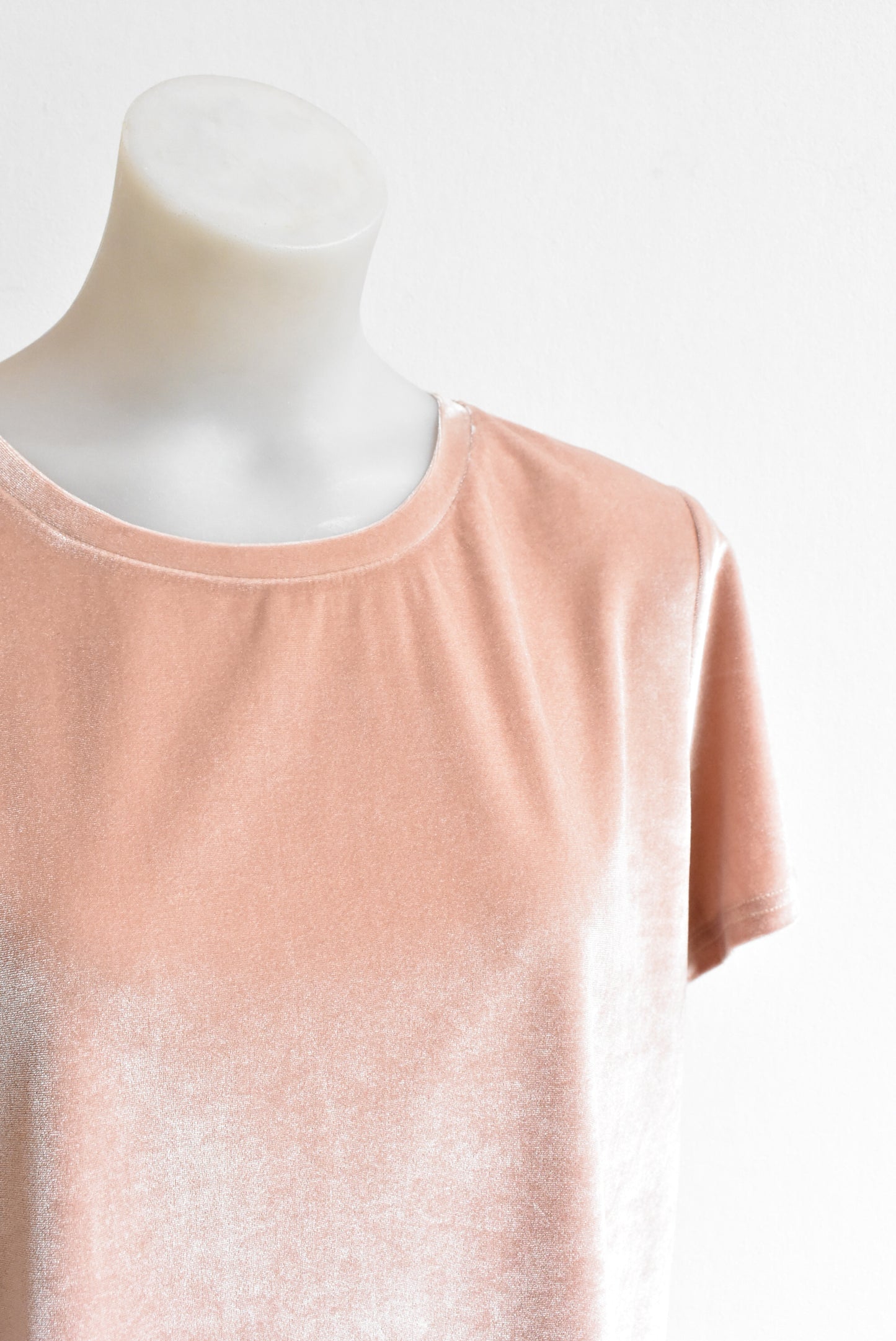 Minkpink velour t-shirt, size M