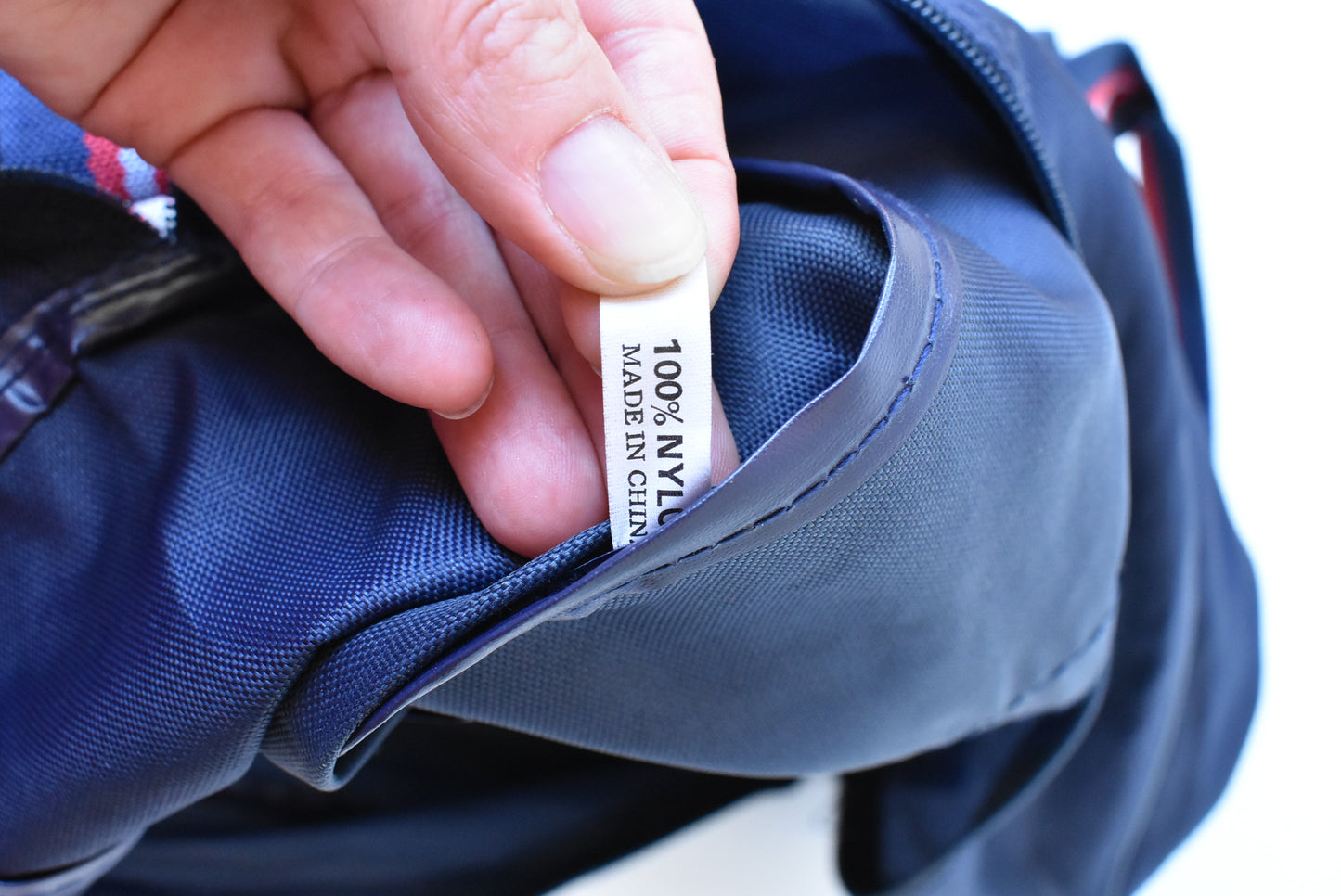 London Shoppe retro sports bag