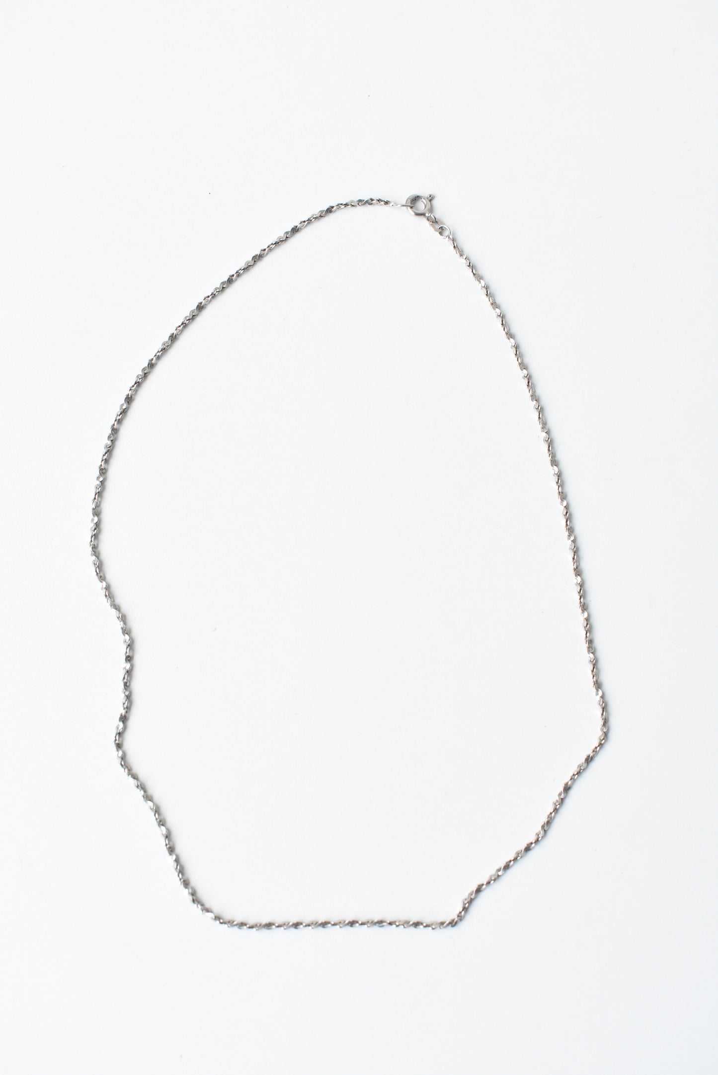 Silver twisted chain