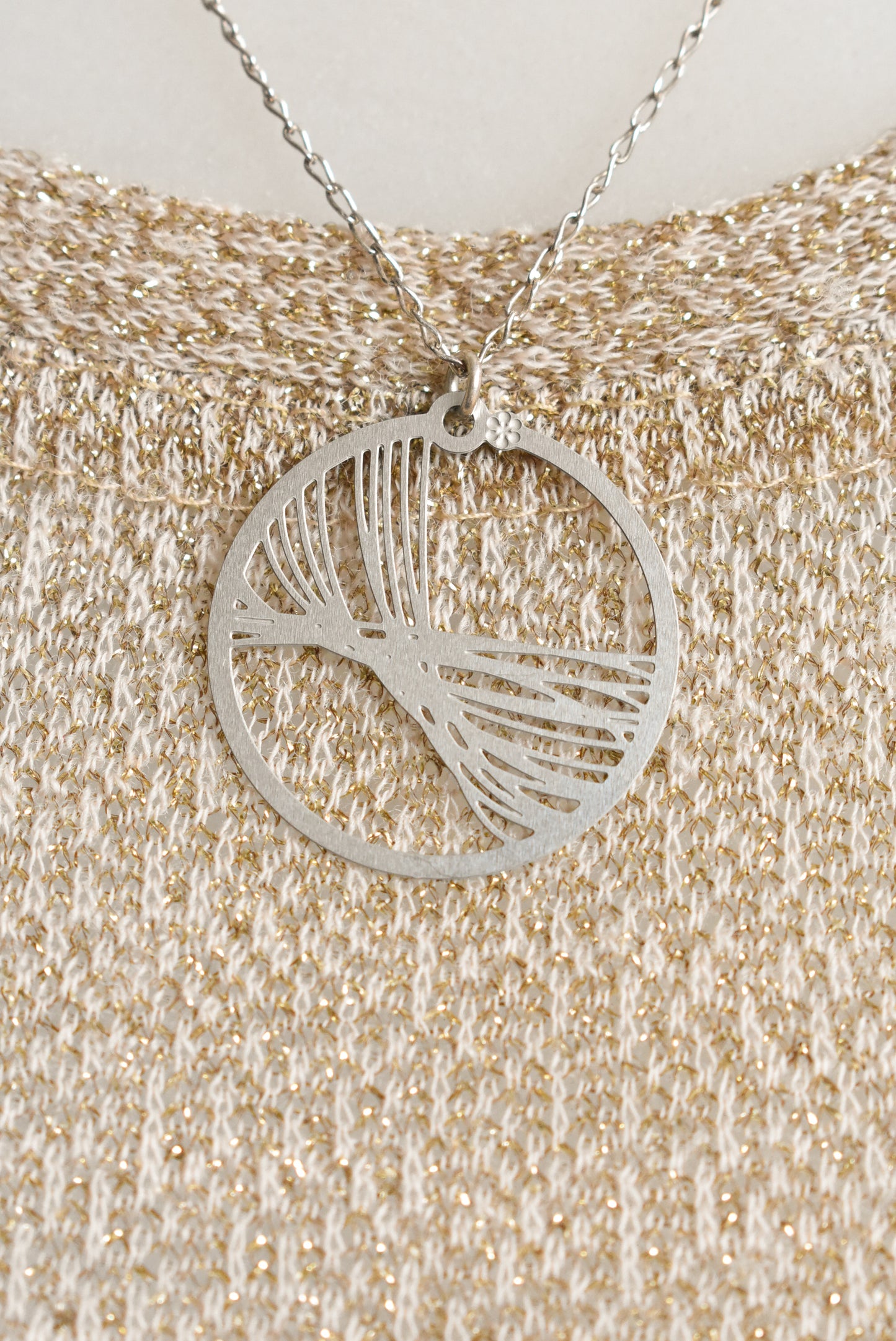 Delicate disc on silver chain 925