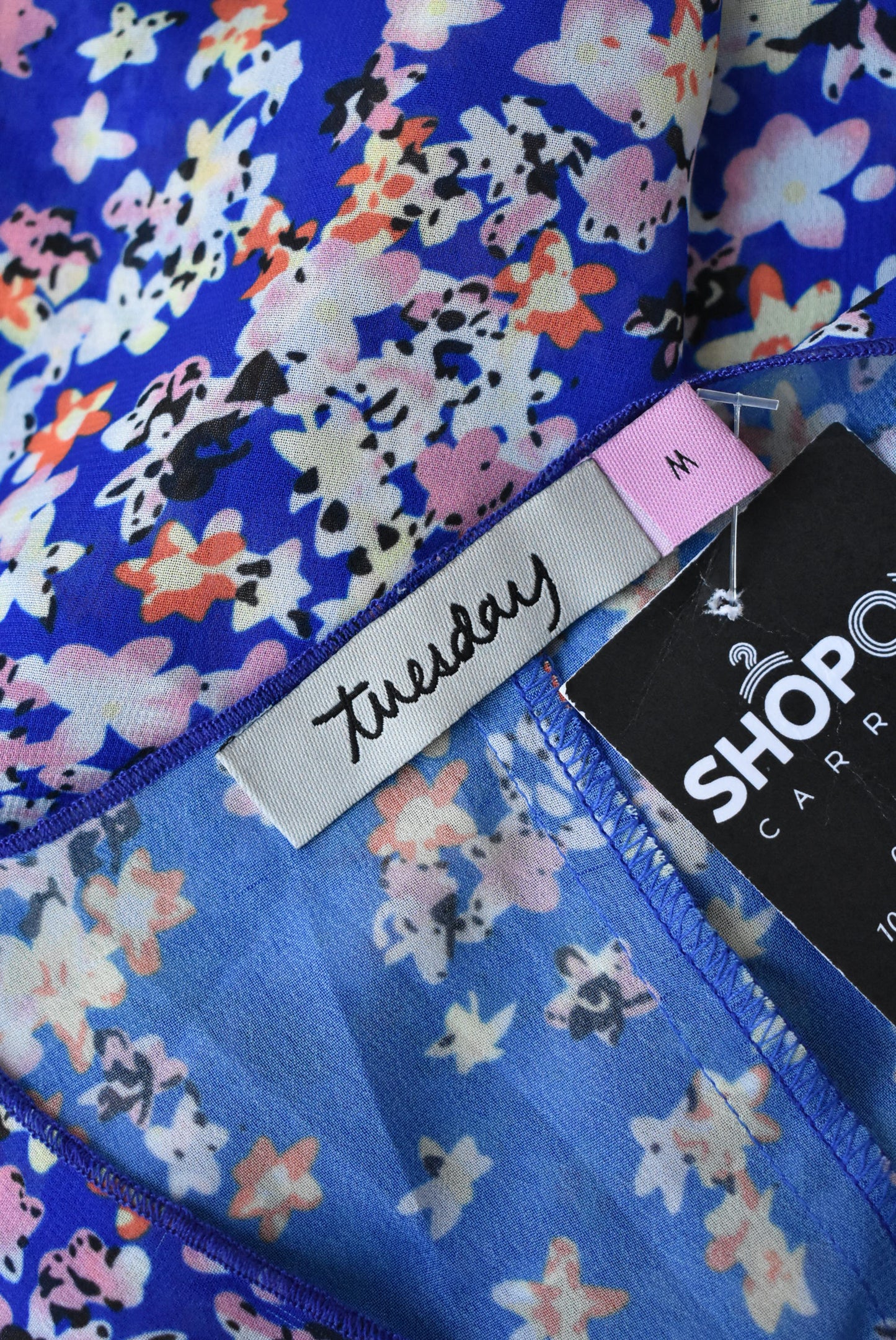 Tuesday blue floral drape top, size M