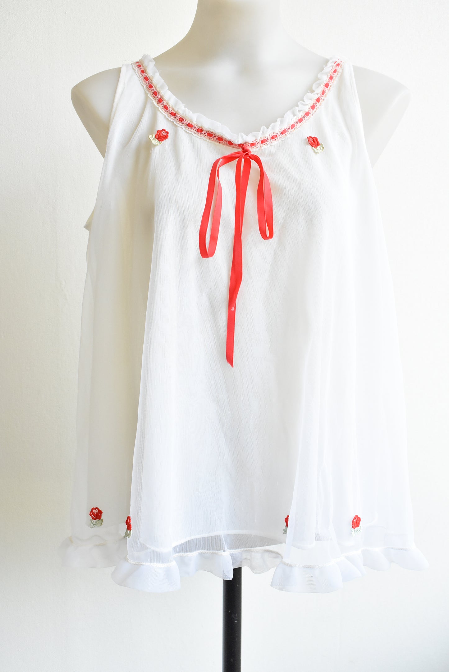 St Kathryn negligee, size vintage W