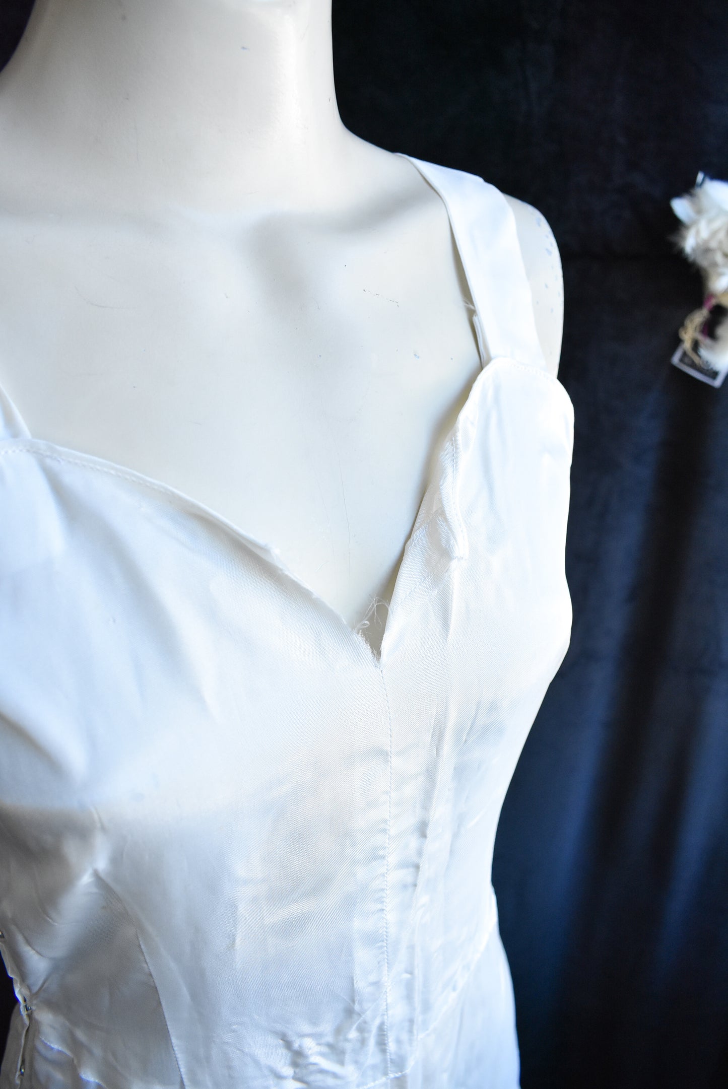 Vintage wedding dress (1947) slip, shoes, feather bouquet and photos