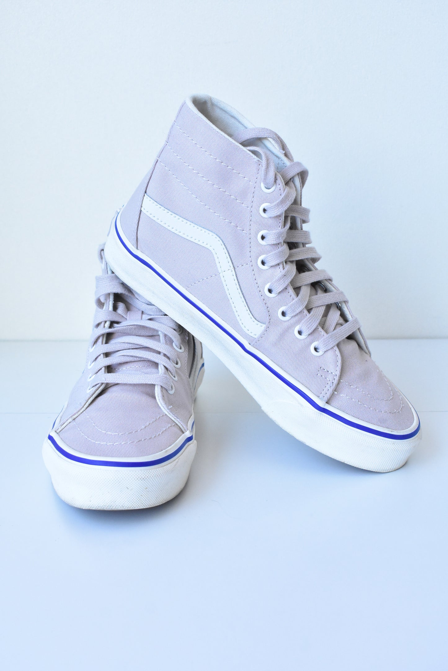 Vans SK8-Hi lilac canvas sneakers, size US Women 9.5 / US Men 8