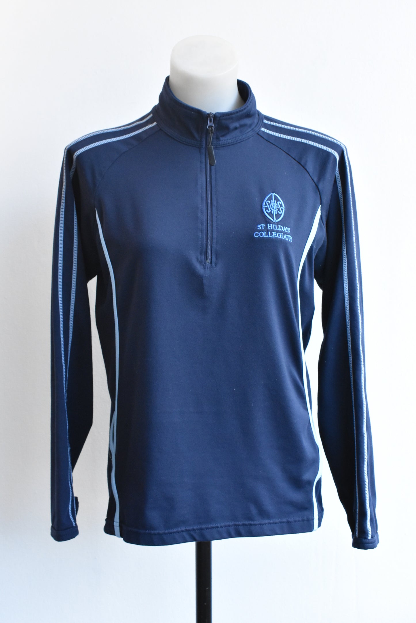 St Hilda's Collegiate Dri Gear Pullover, size XS