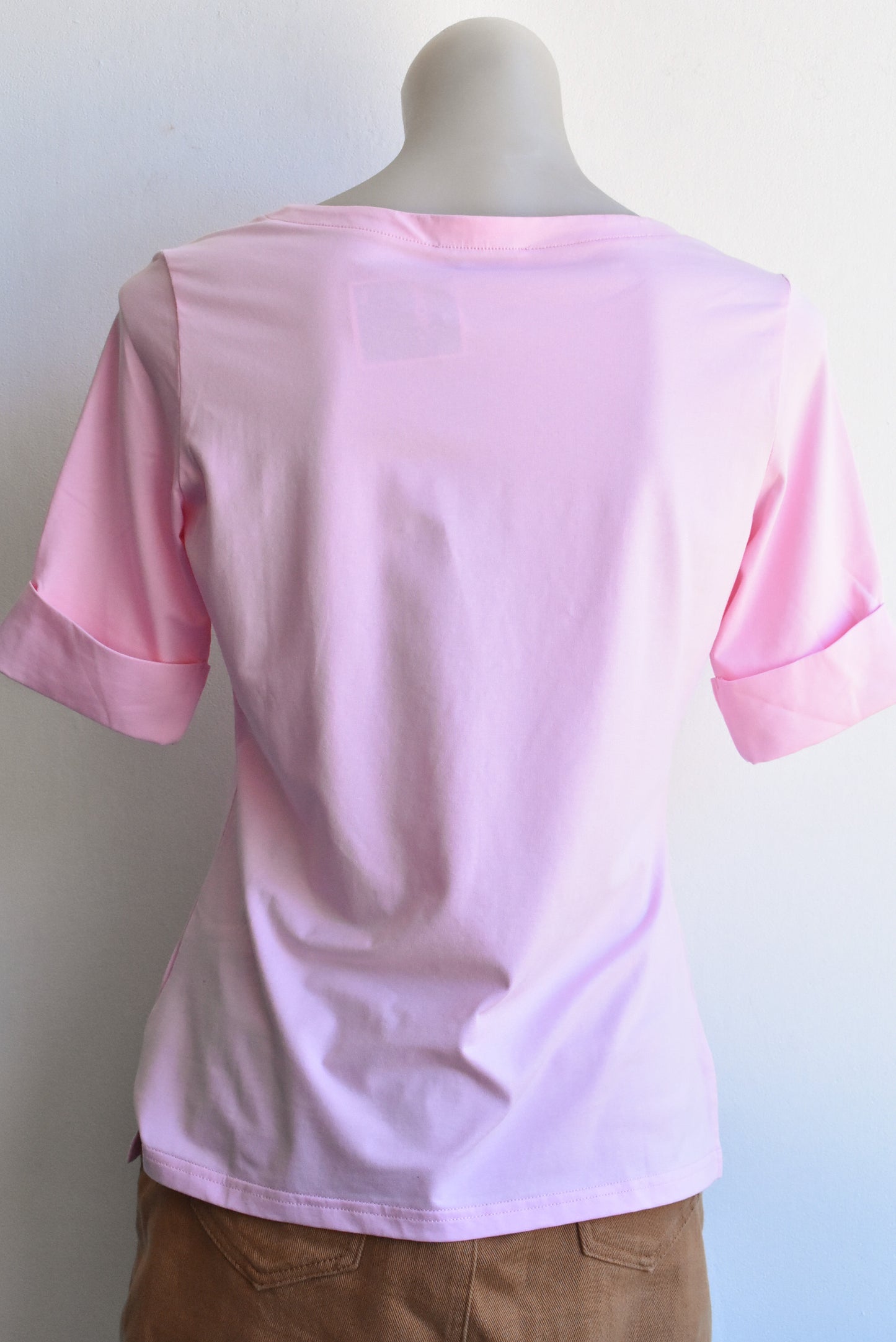 Vassalli candy floss T, 8 NWT