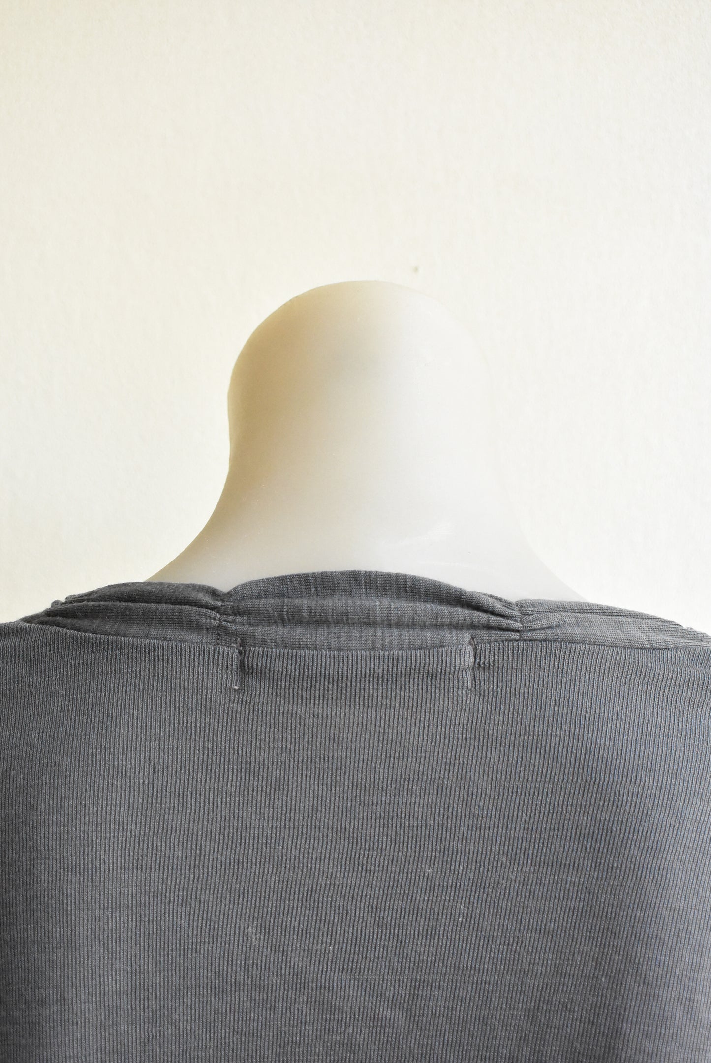 Bay Road Merinos v-neck top, size 14