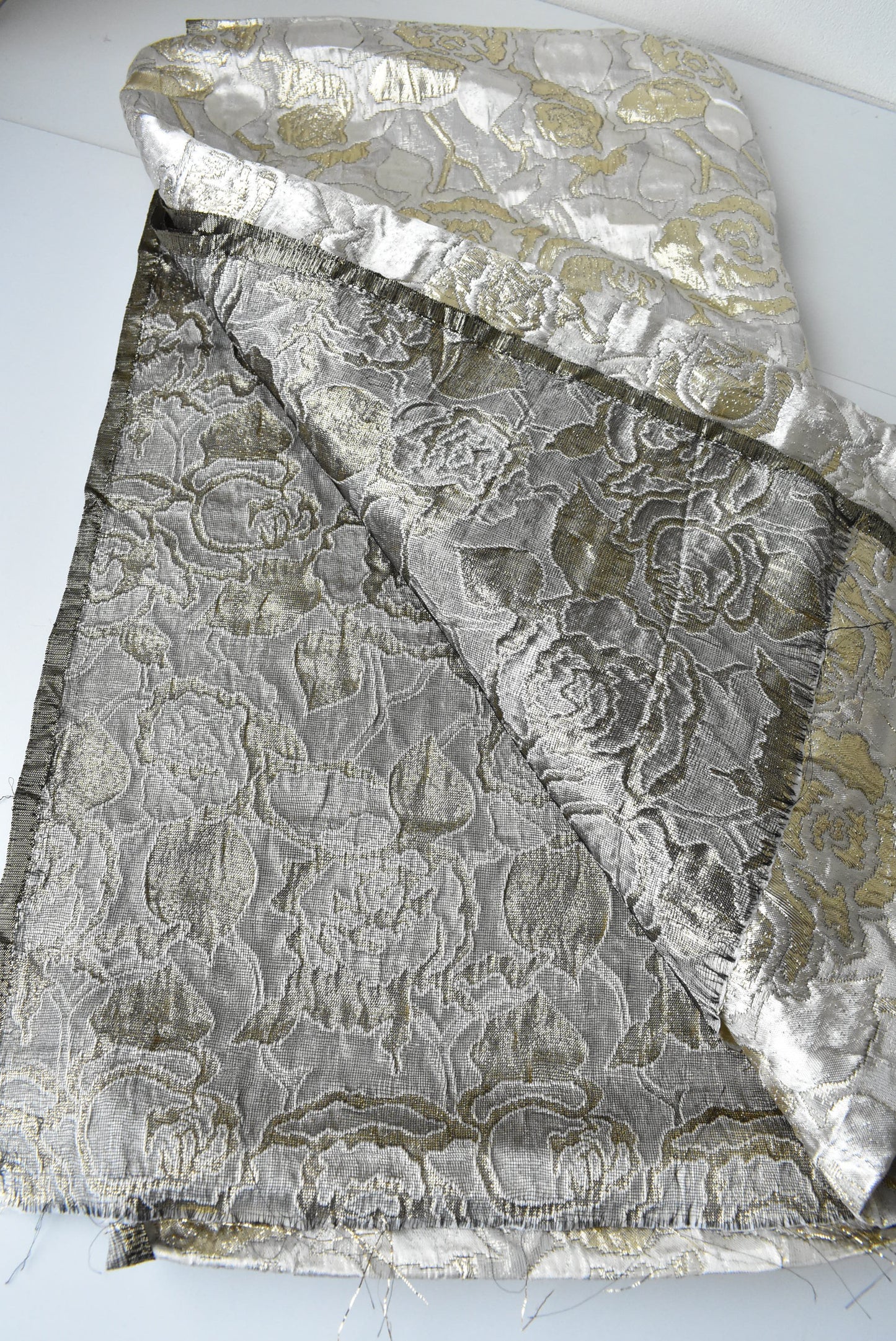 Lurex brocade 2m x 125