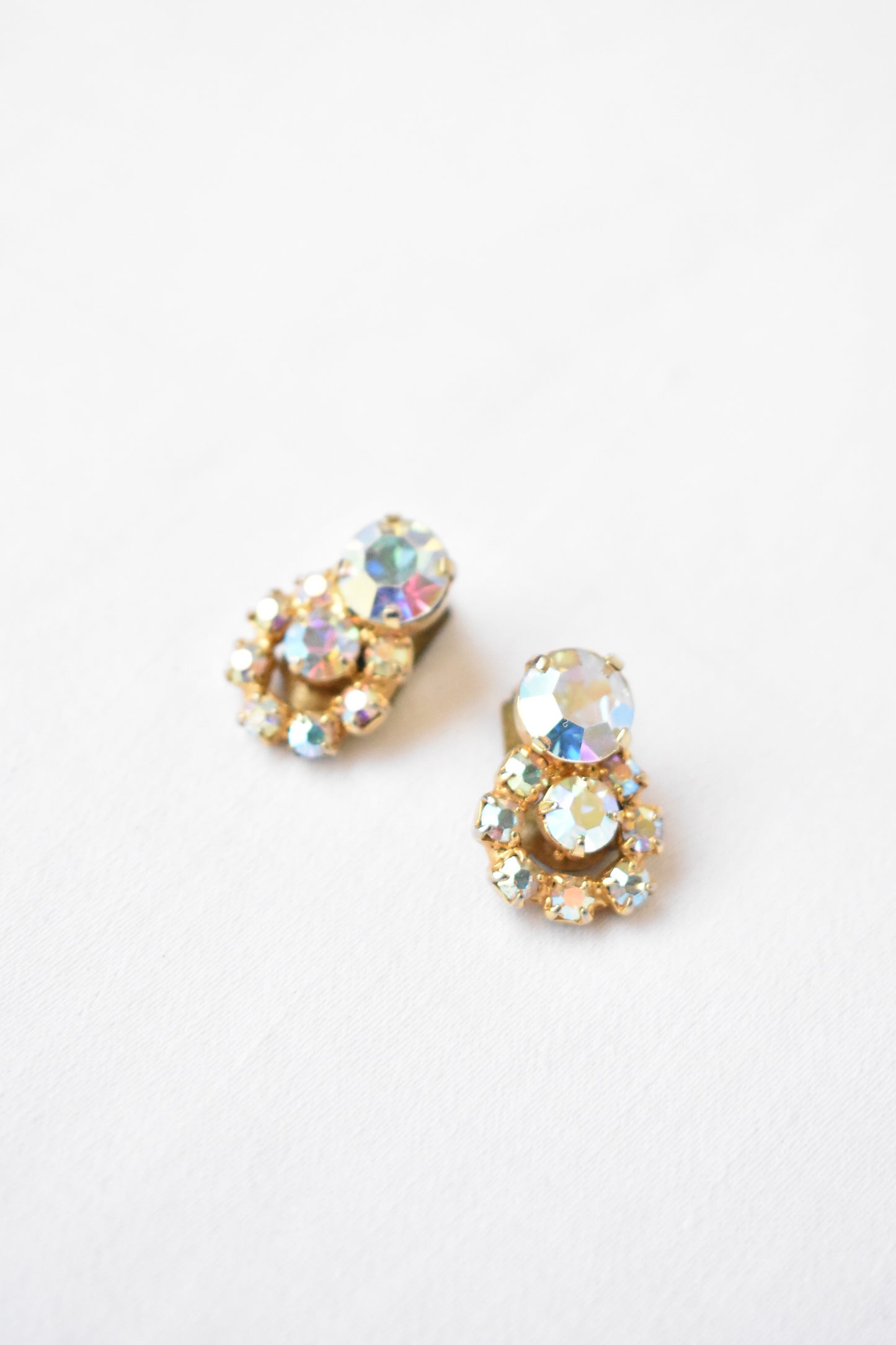Stunning vintage diamante clip on earrings