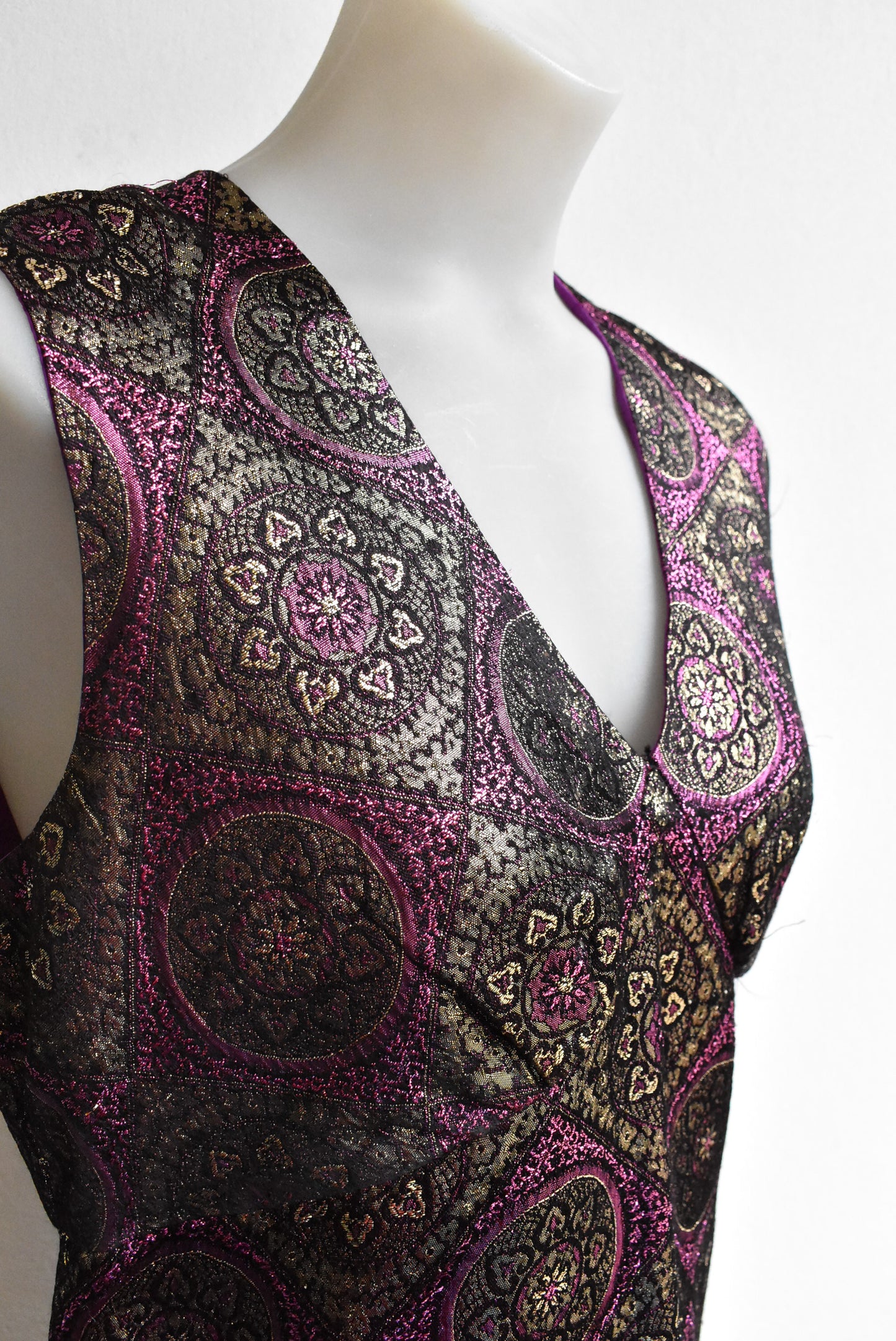Metallic brocade dress Size small