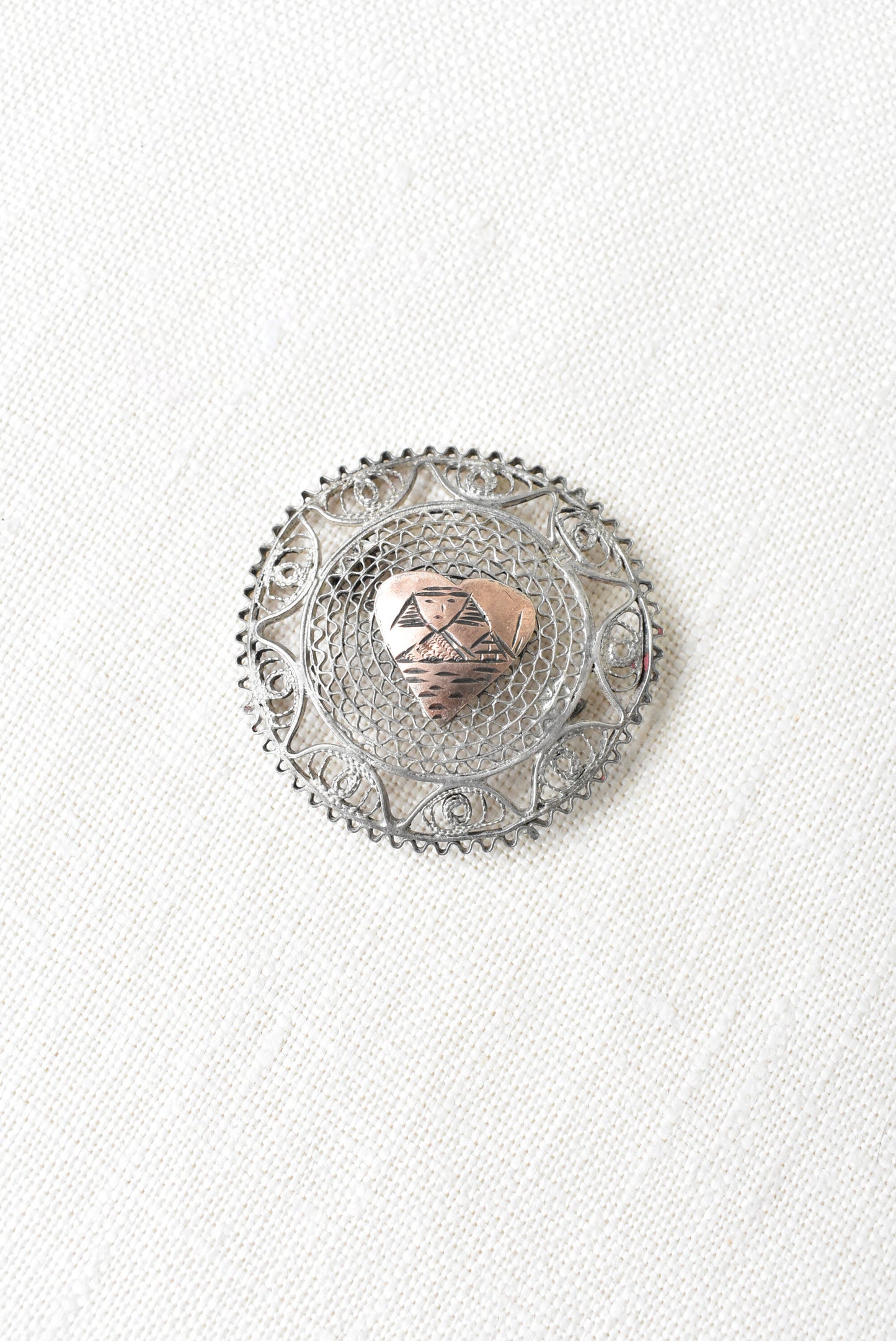 Vintage 1920s brooch