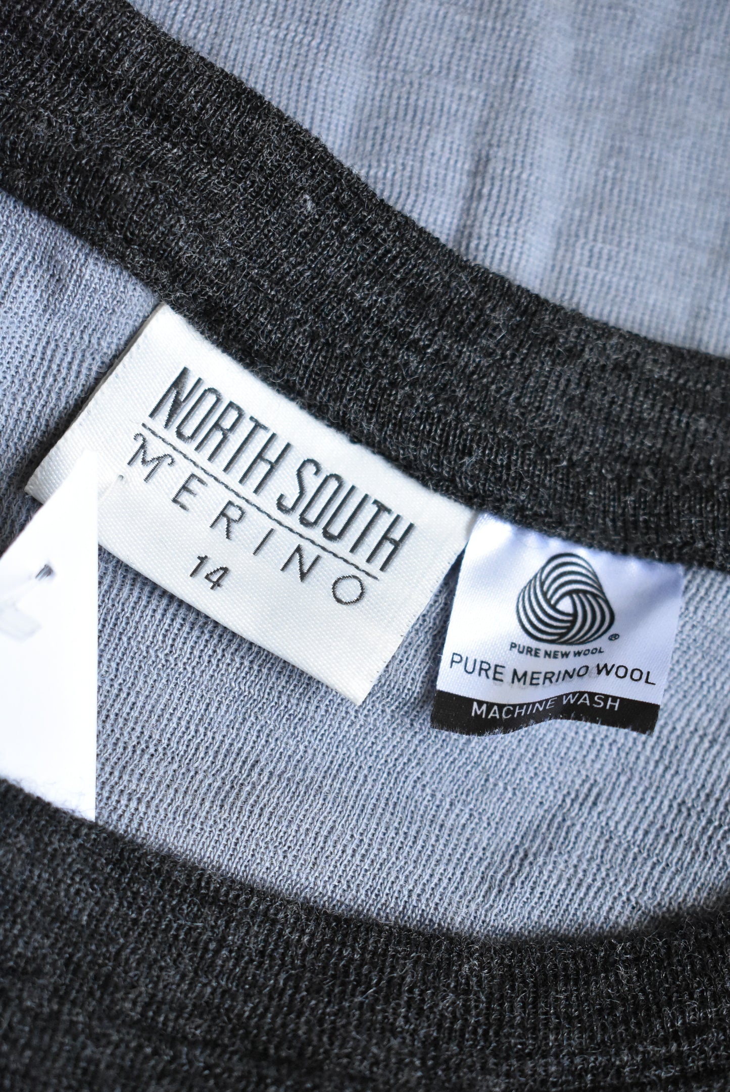 North South merino top, size 14