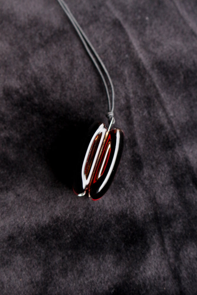 Pendant - black with red stripe