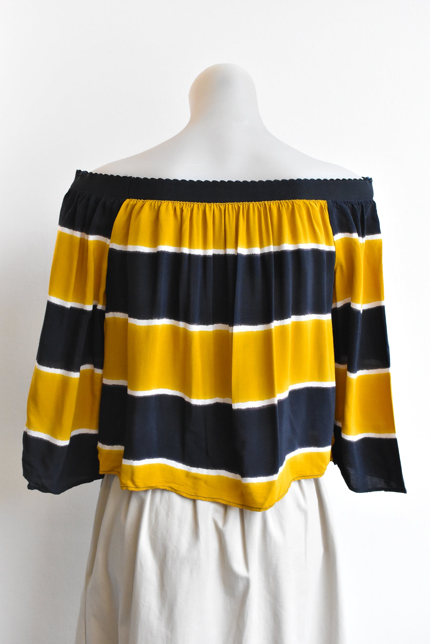 Zara Basic bardot top, size M