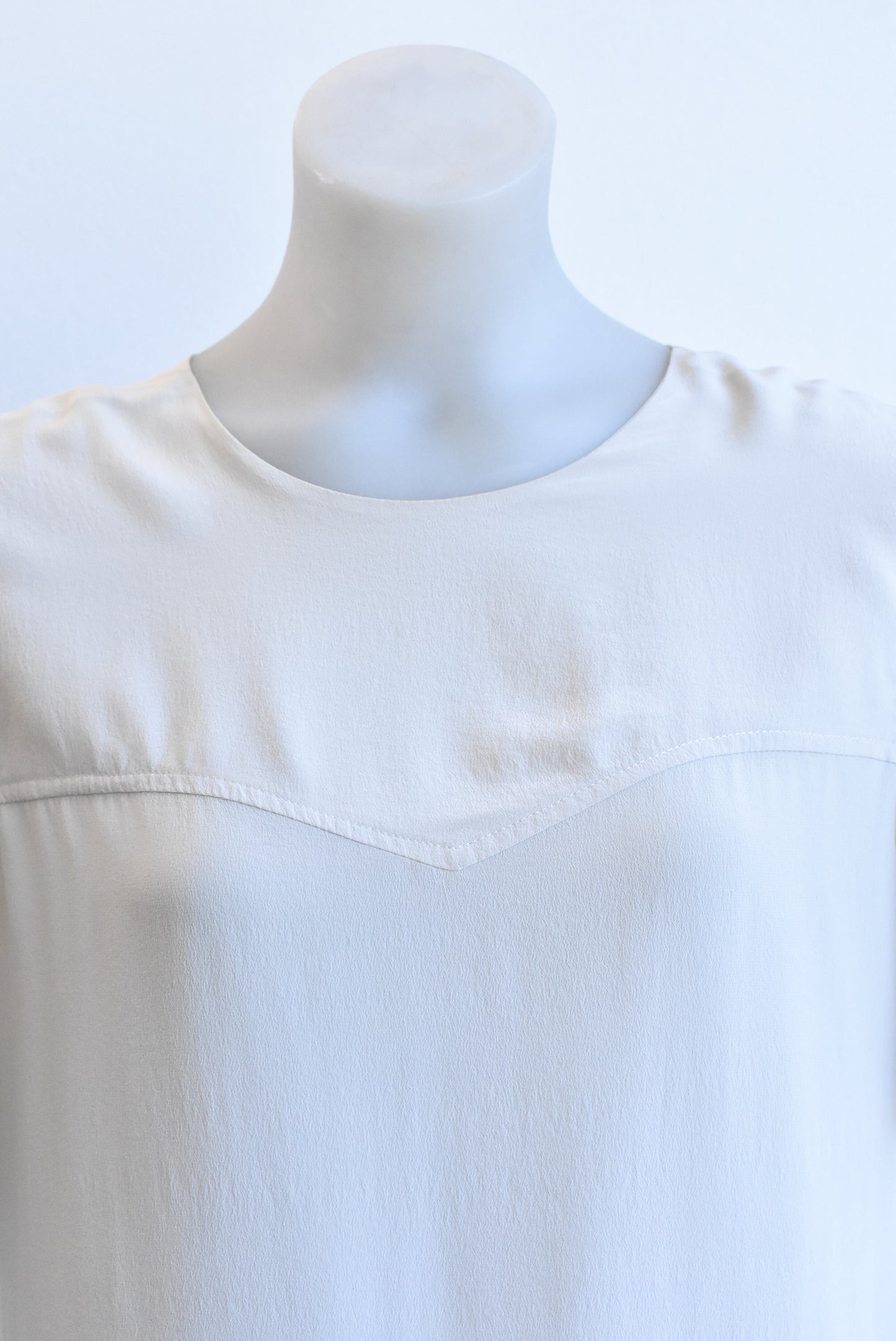 Juliette Hogan sandy beige sweetheart top, size S