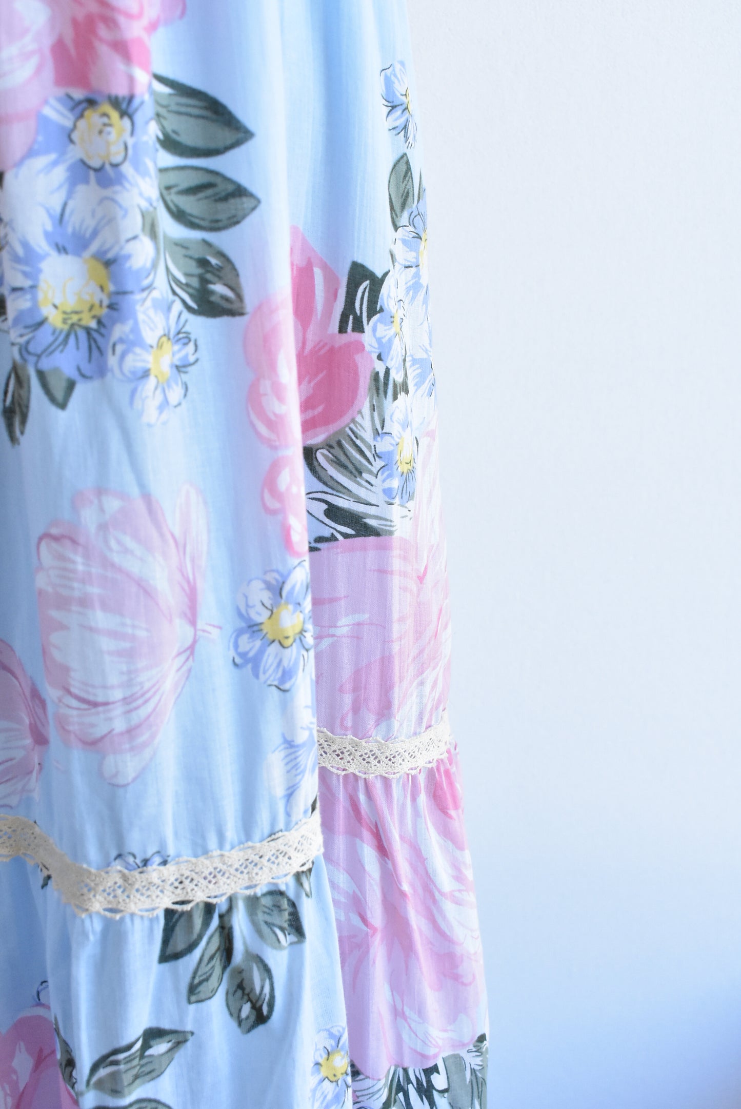 Glassons floral flowy maxi dress, size 10