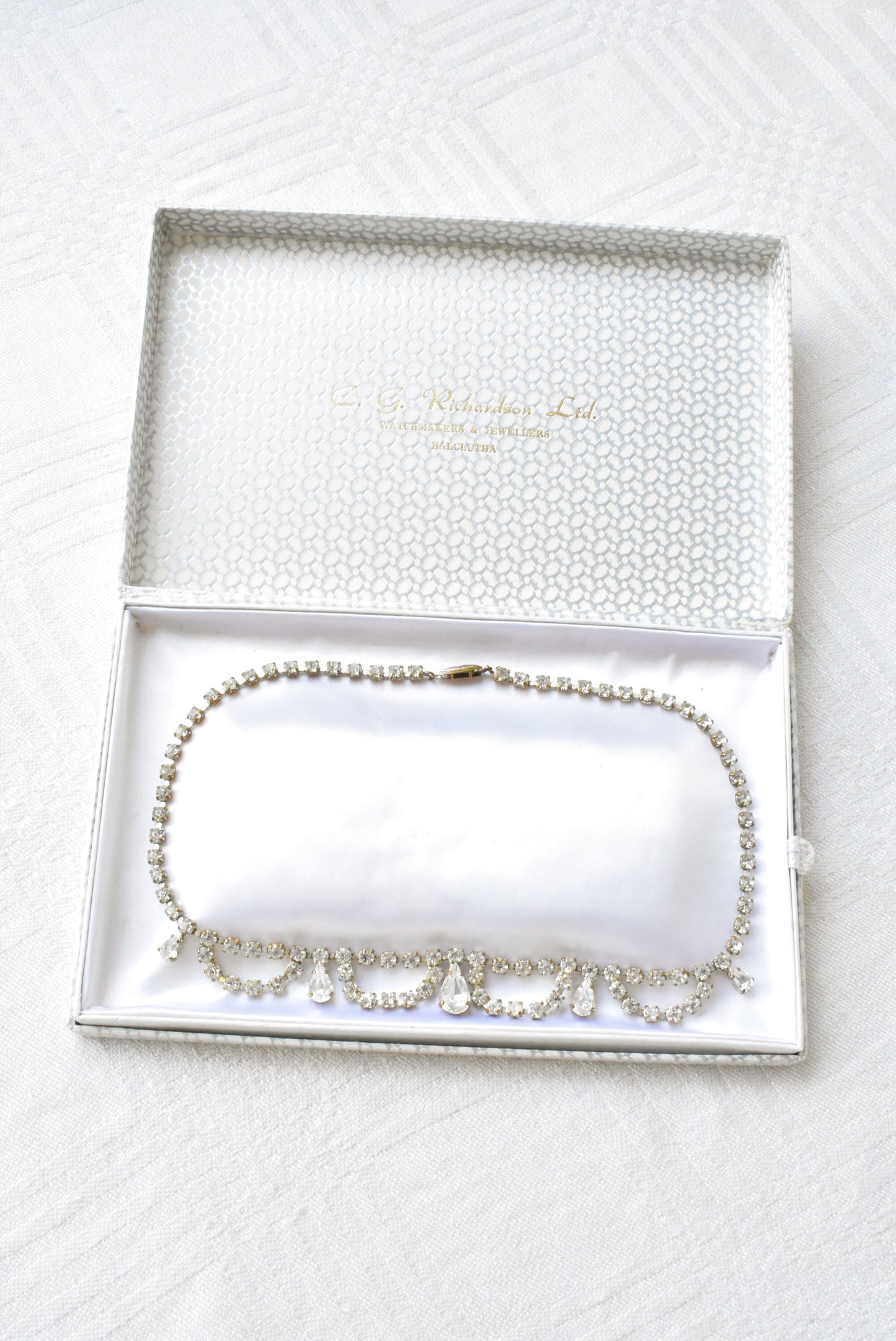Vintage diamante choker necklace
