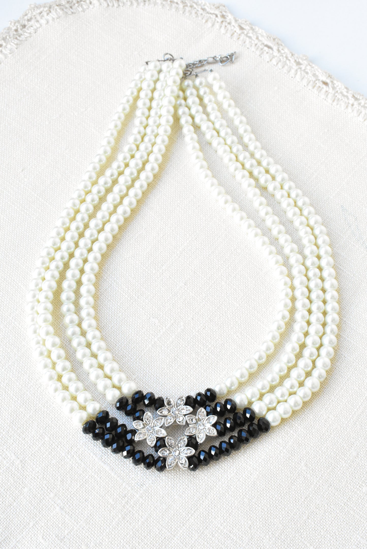 Faux pearl and diamante choker necklace