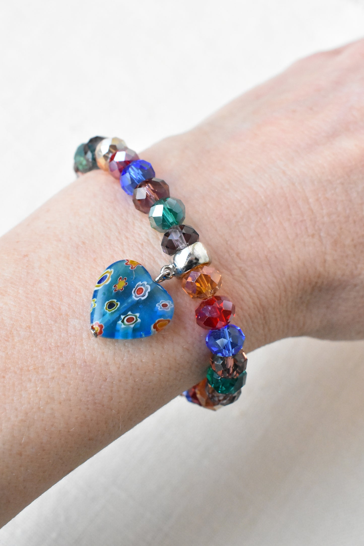 Bright, multi-coloured faceted bead bracelet