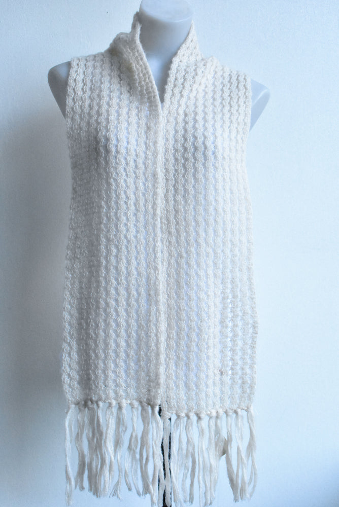 Dandy off white scarf