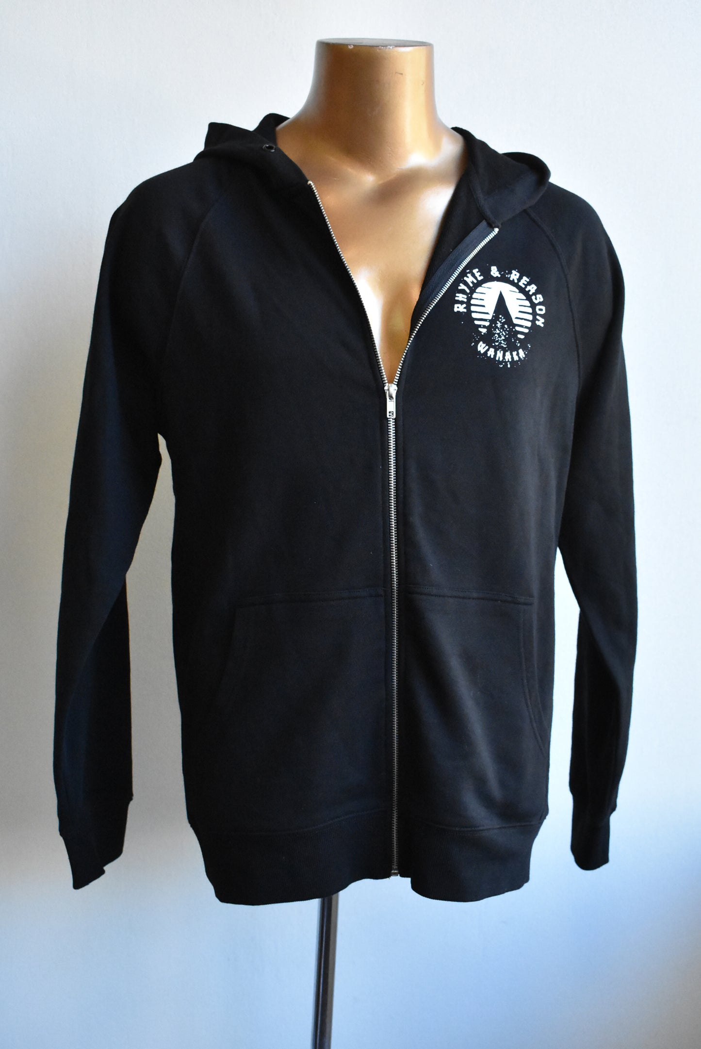 Rhyme & Reason Brewery hoodie, size M