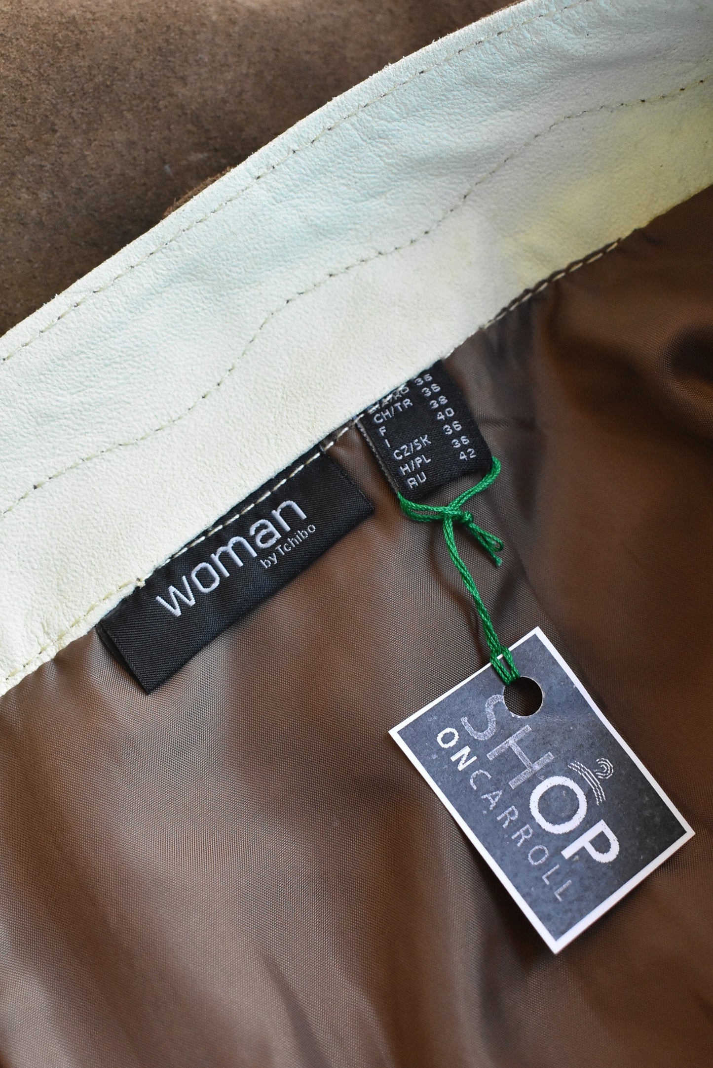 Women genuine leather suede brown skirt, size 8-10