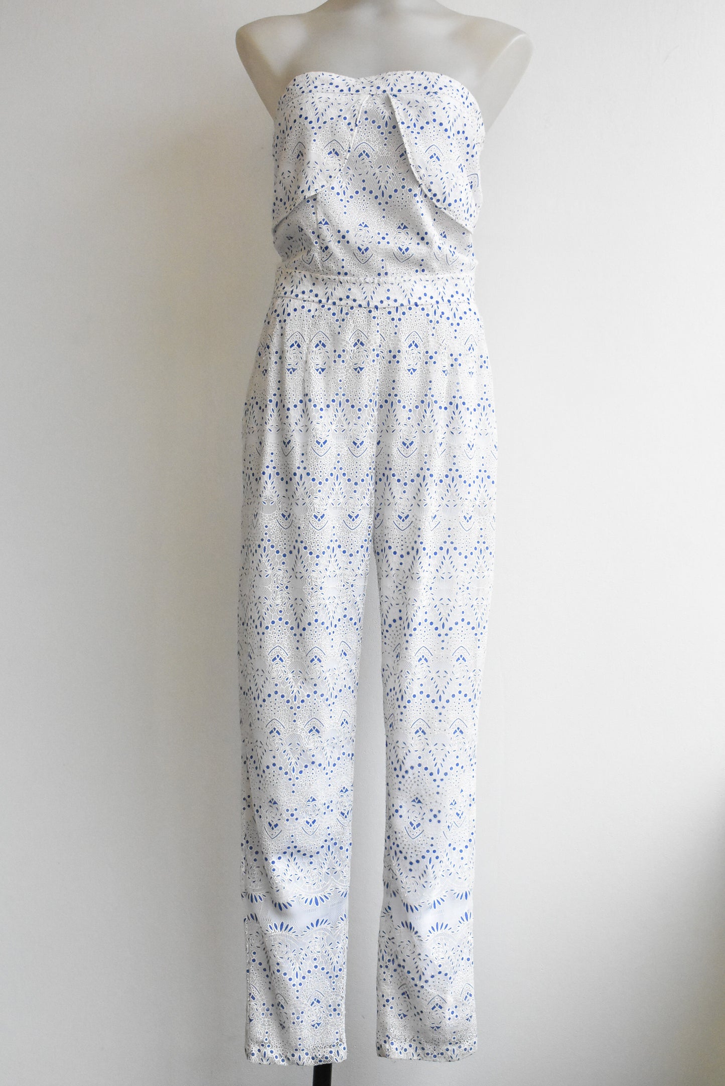 Maurie & Eve strapless lace jumpsuit, size 8