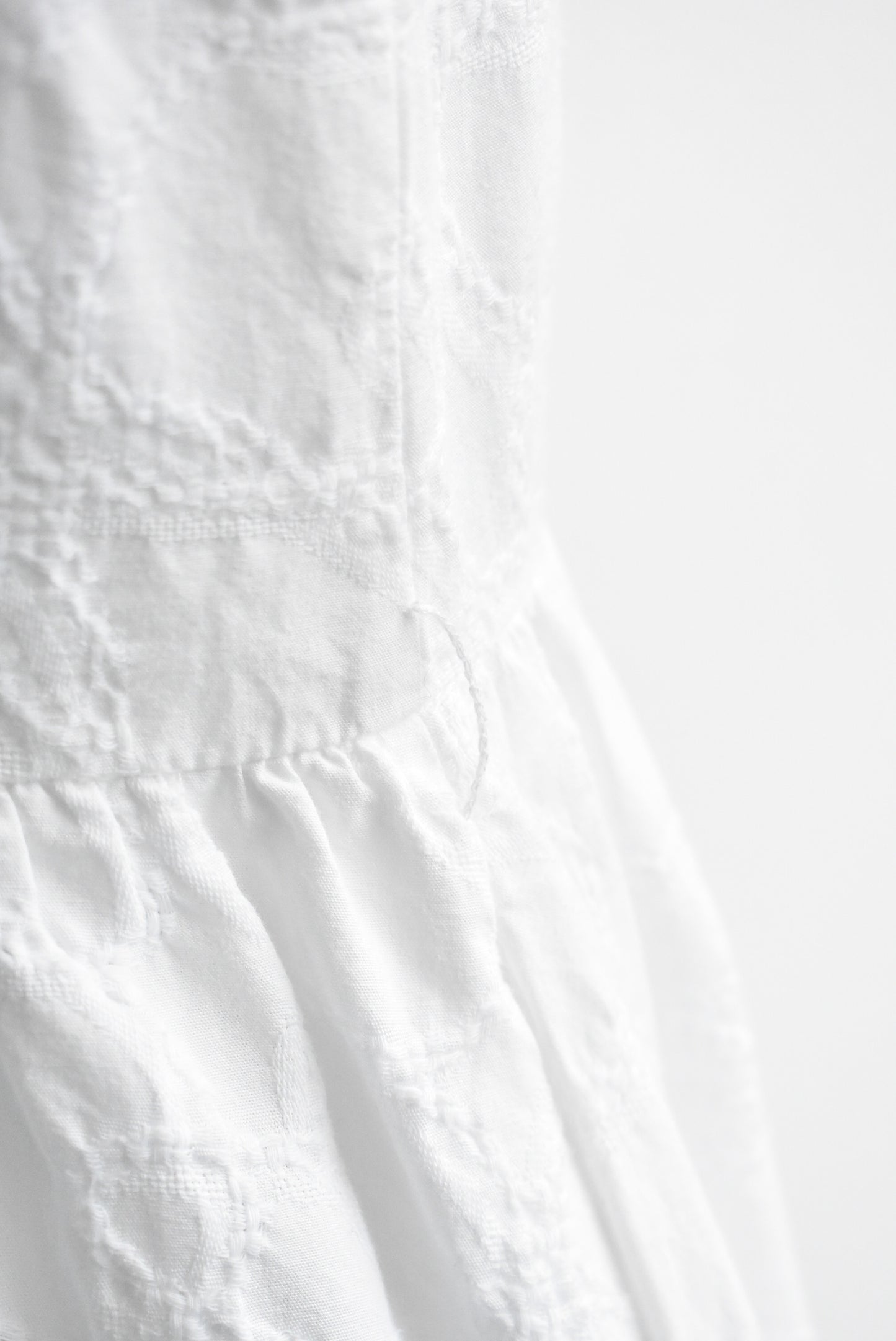Veronika Maine embroidered white dress with pockets, size 8