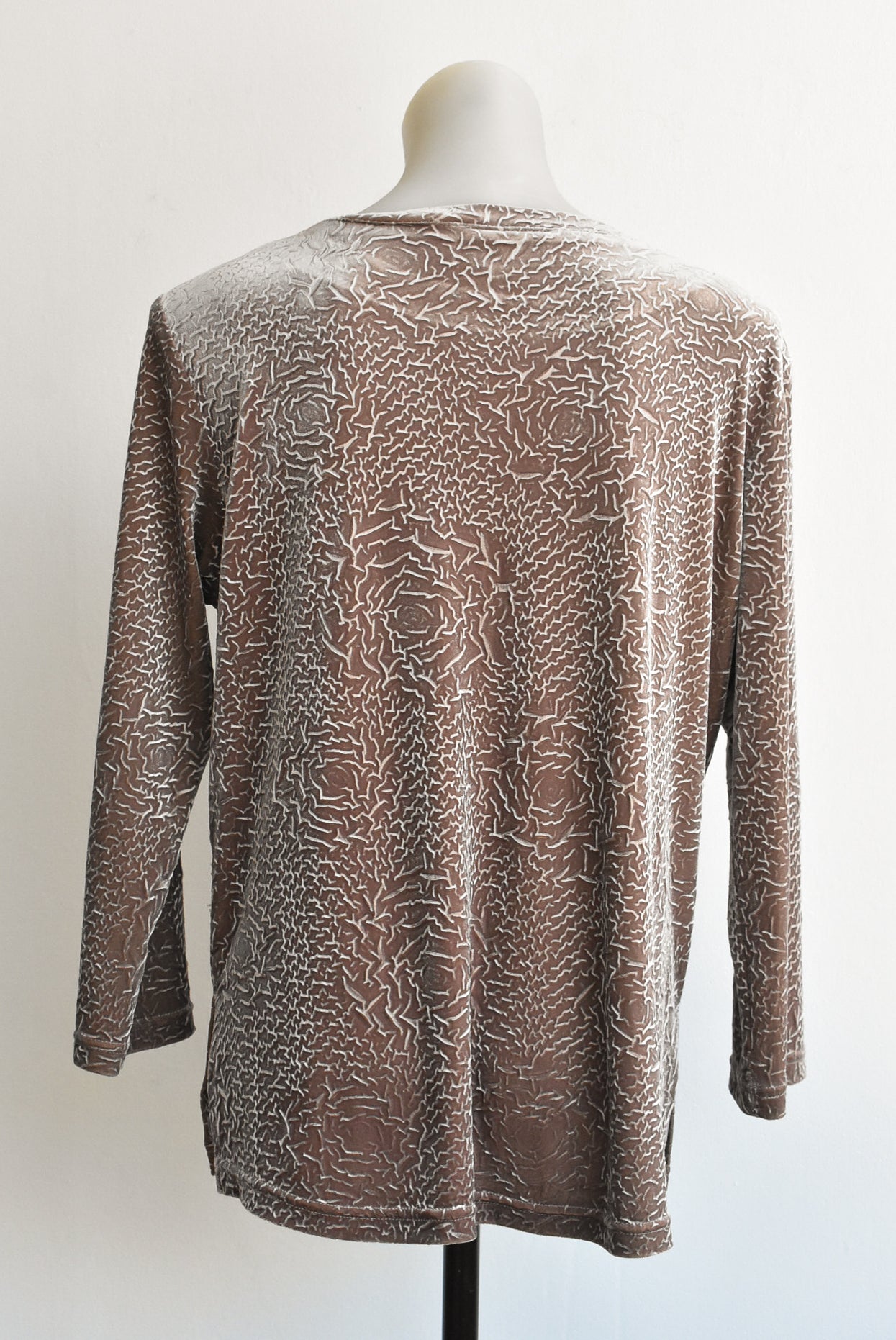 The Ark bronze textured top, size L