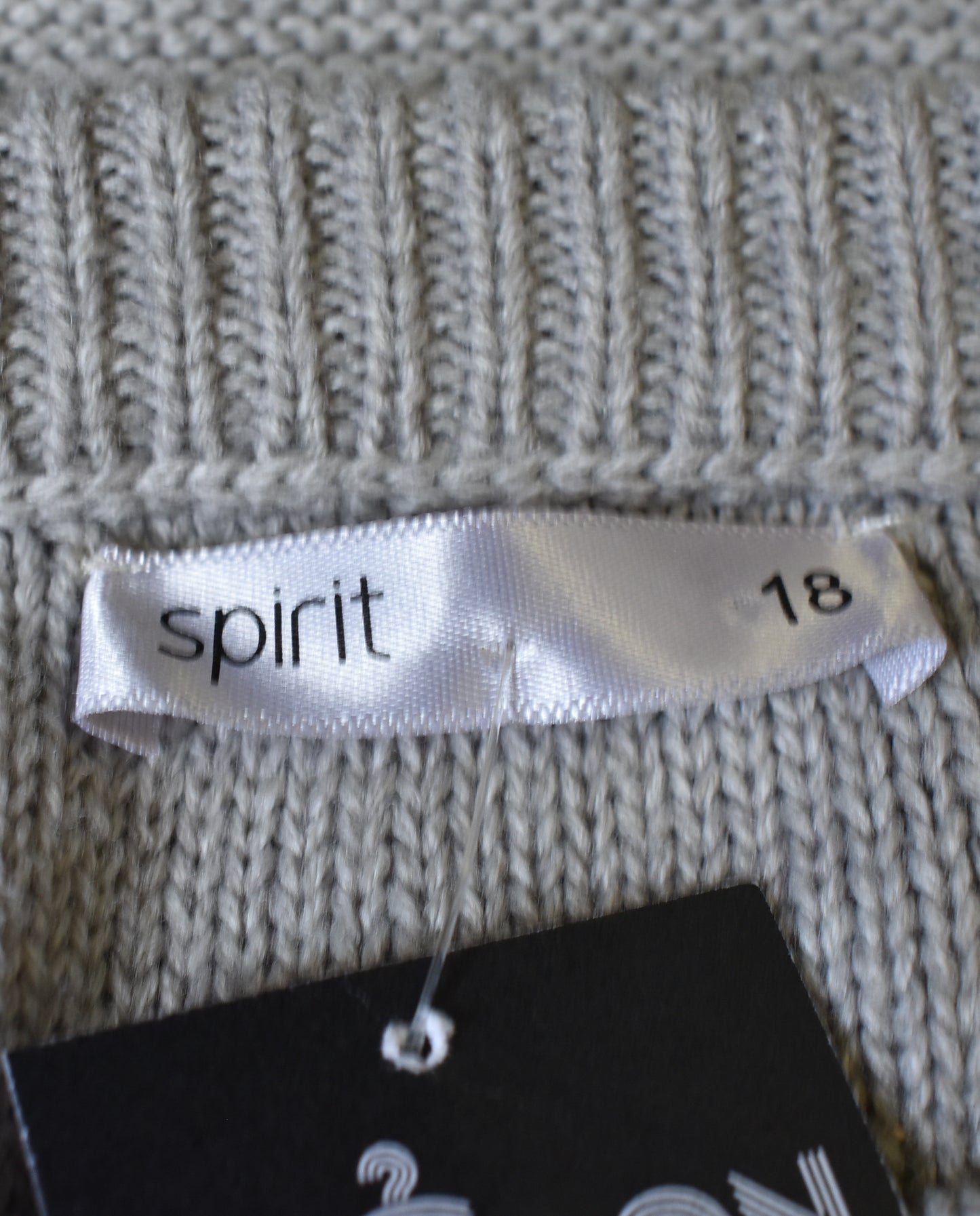 Spirit grey knit-texture top, size 18