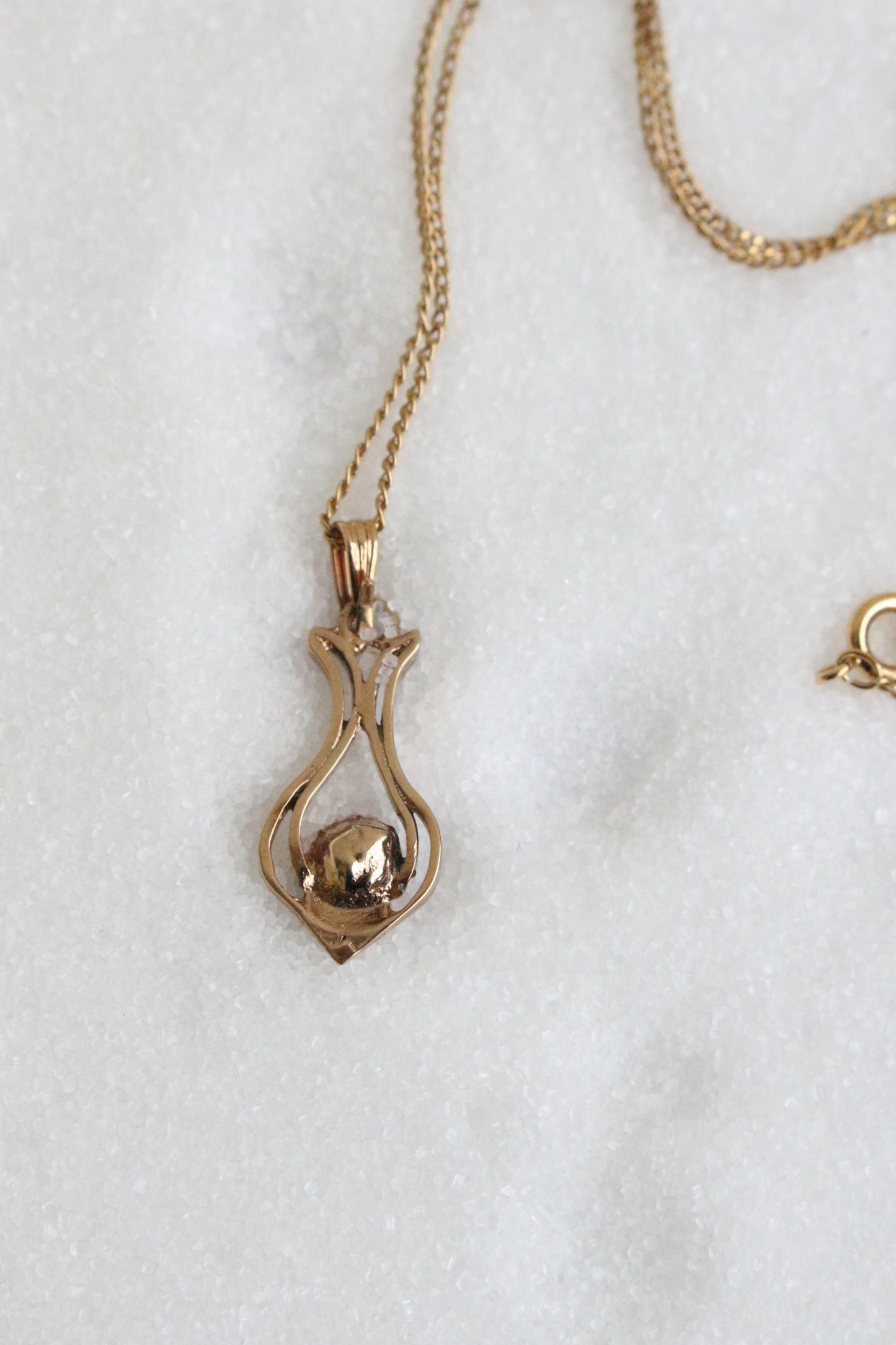 Tiger's eye pendant