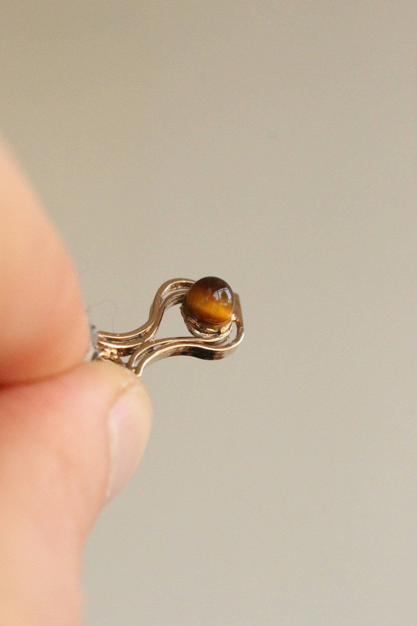 Tiger's eye pendant