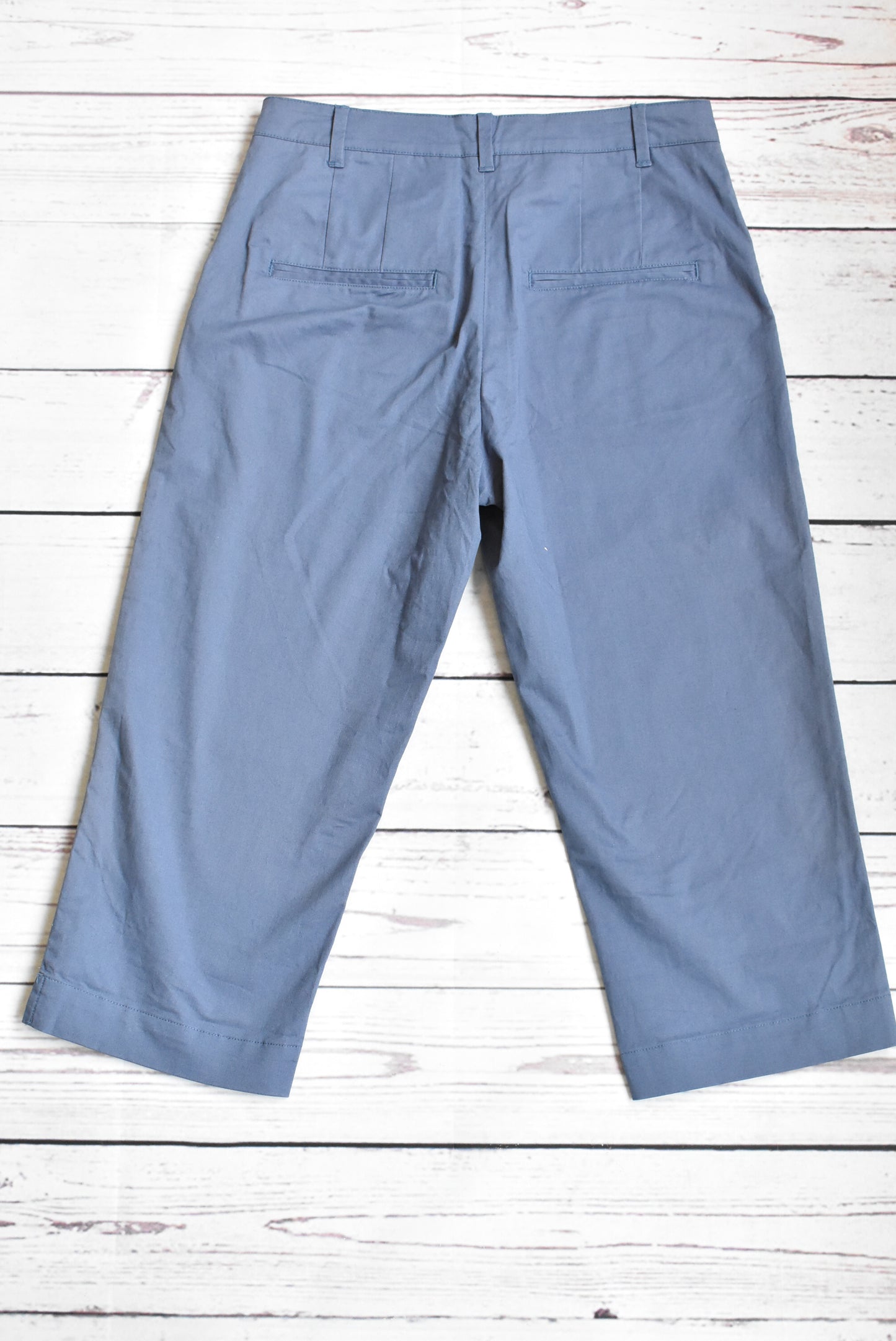 Noa Noa capris pants NWT, 34