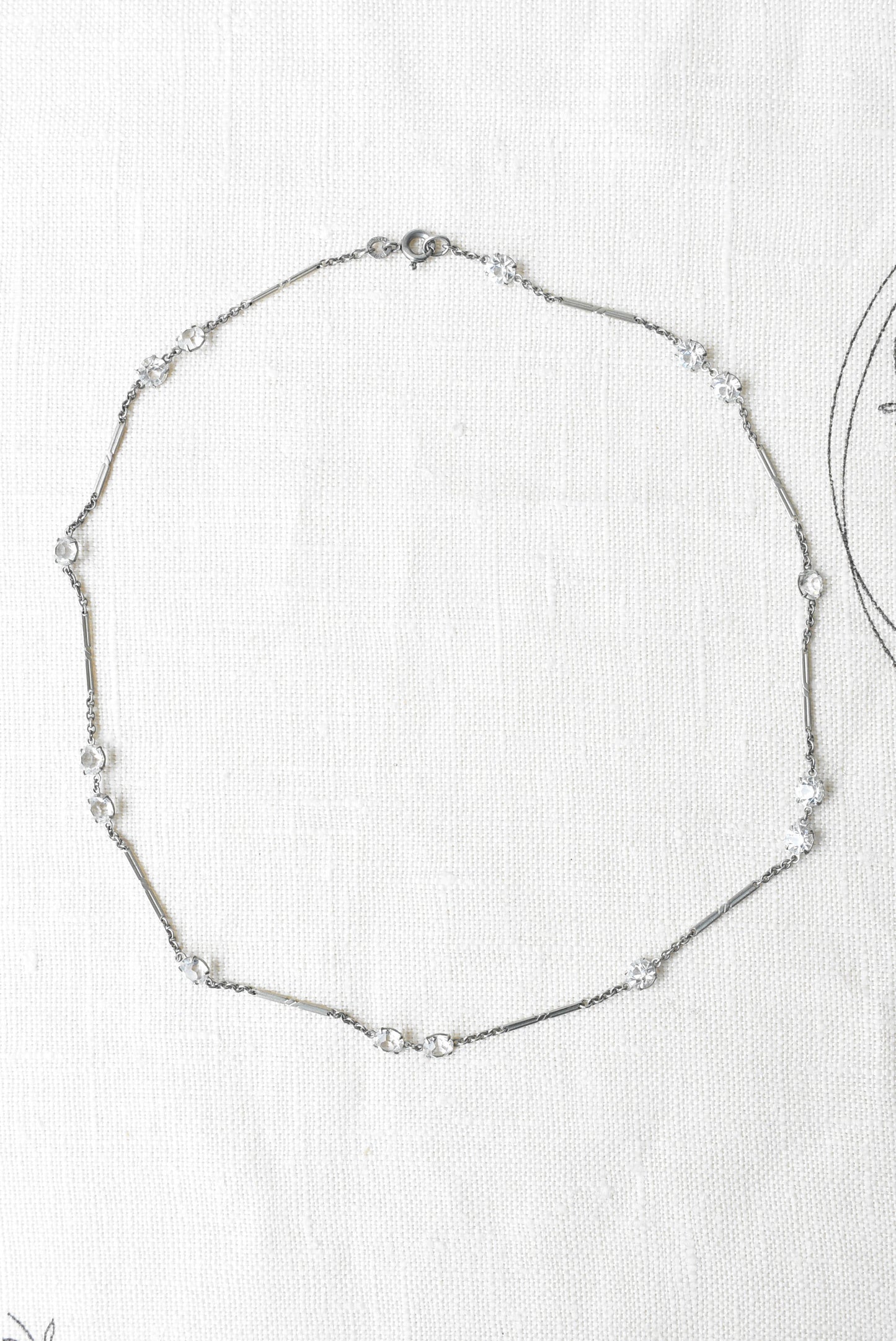 Vintage necklace silvery chain with cut glass insets