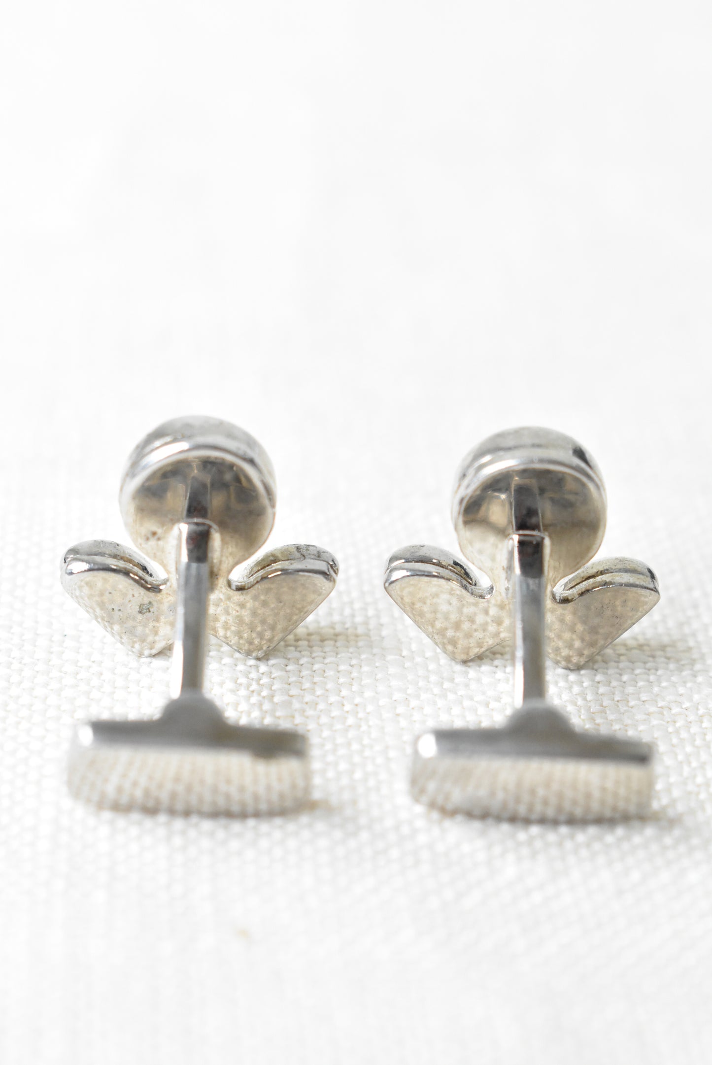 Clover shaped cufflinks
