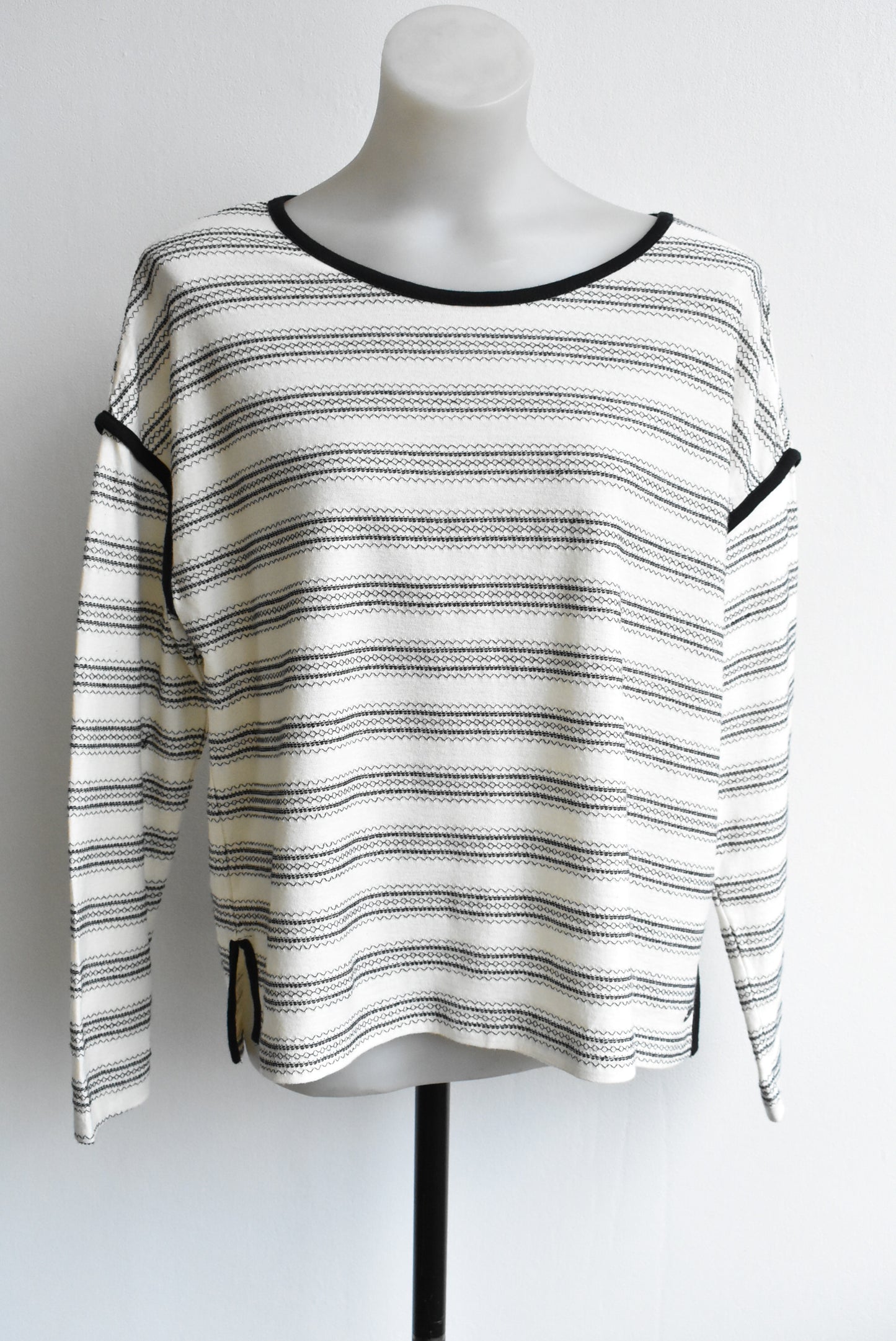Roxy Yuma long sleeved stripe top, size L
