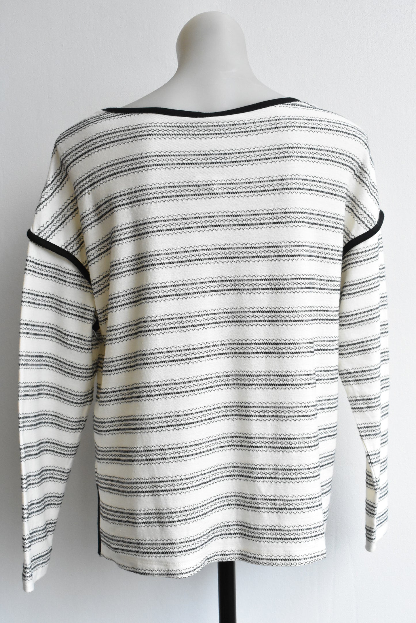 Roxy Yuma long sleeved stripe top, size L
