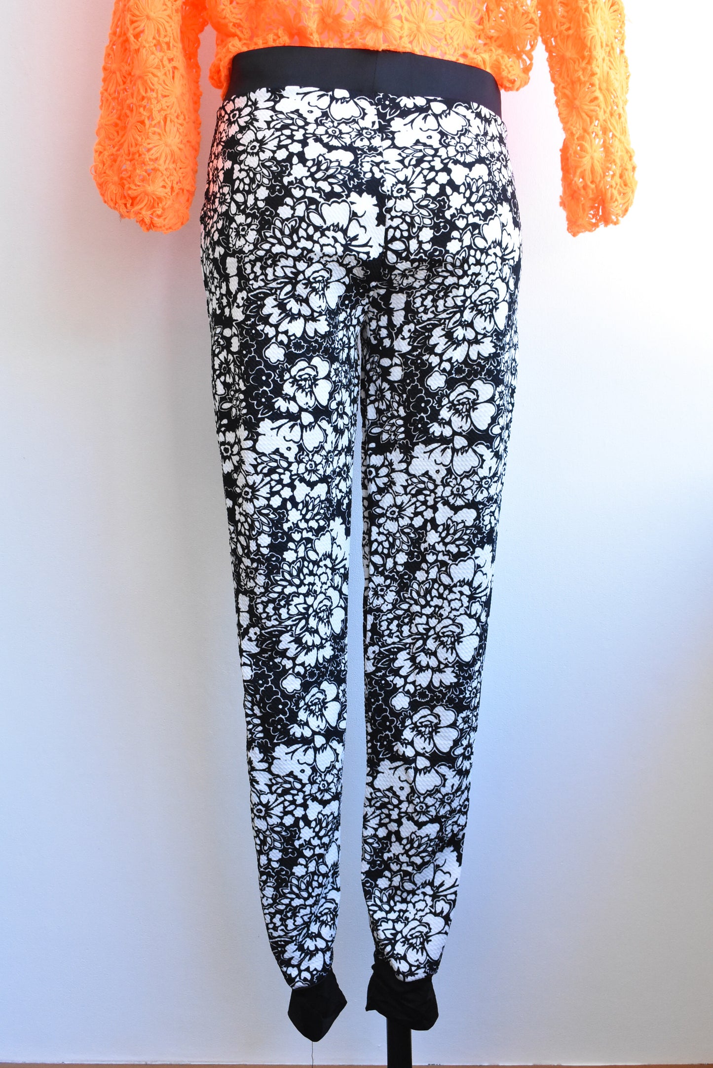 Arden leisure pants with pockets, NWT, S/M