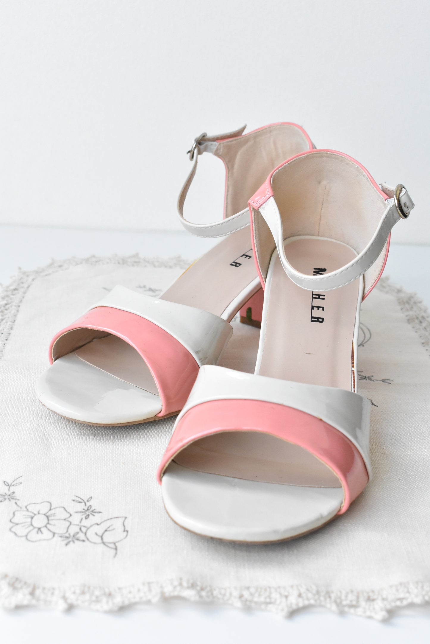 Maher sandals, 39