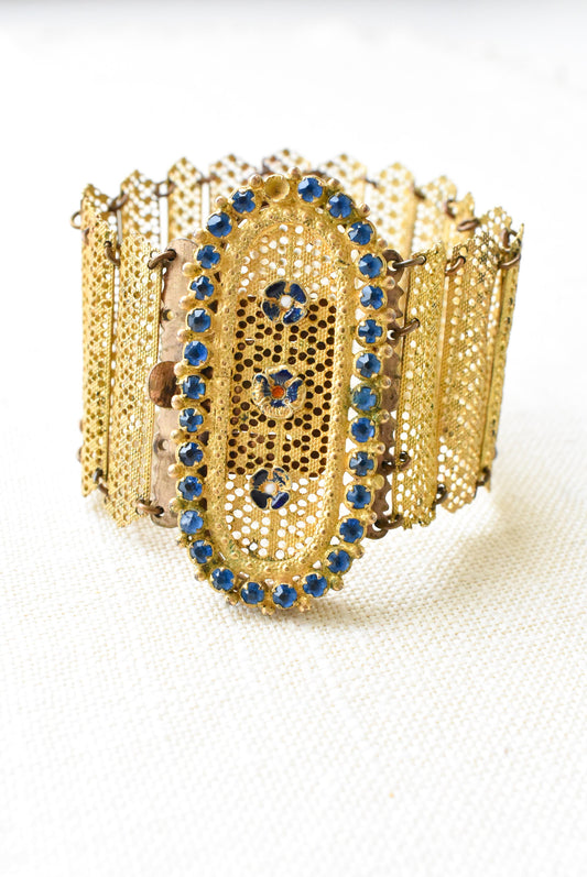 Vintage golden filigree bracelet